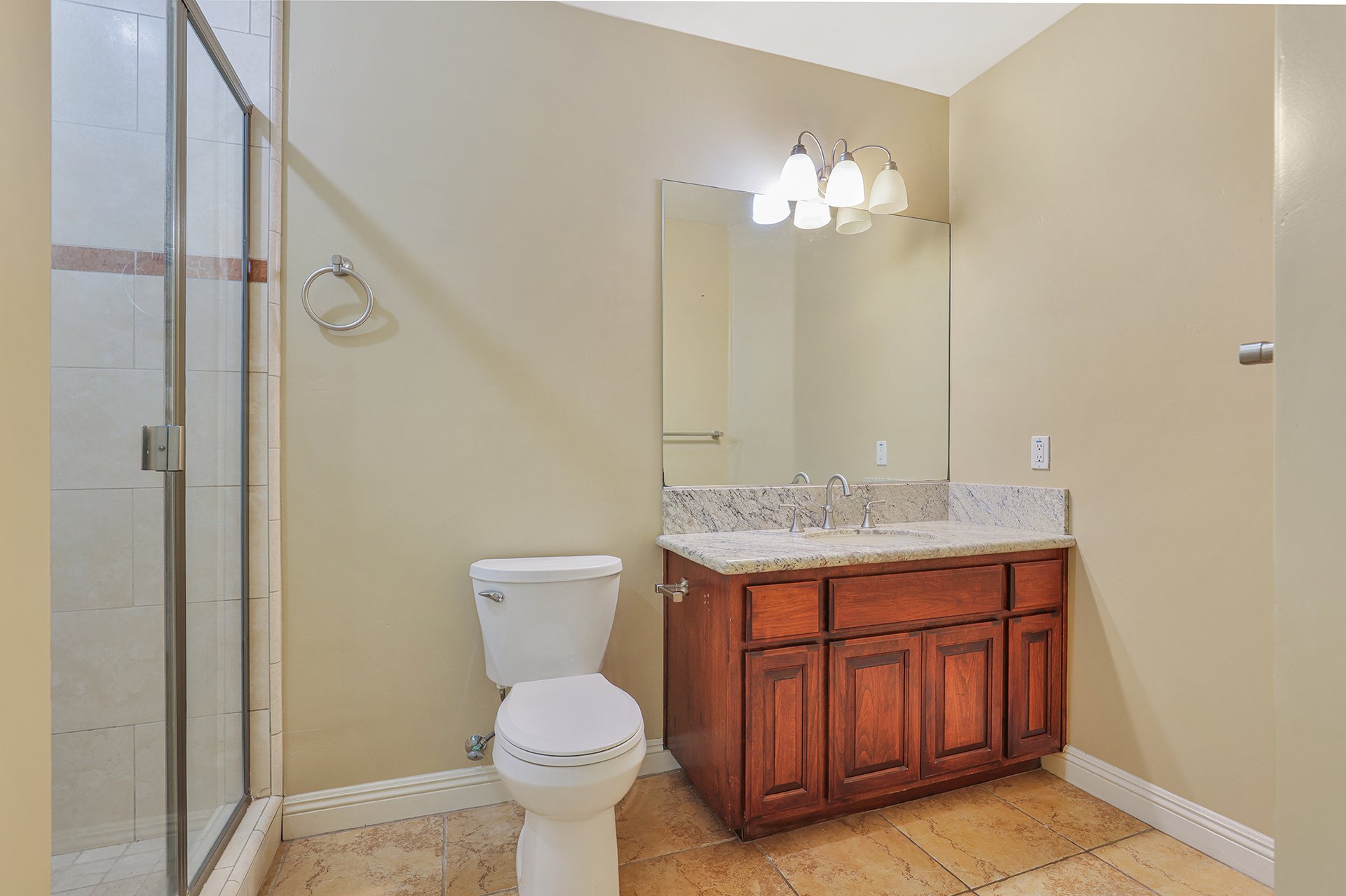1303 Sycamore Heights