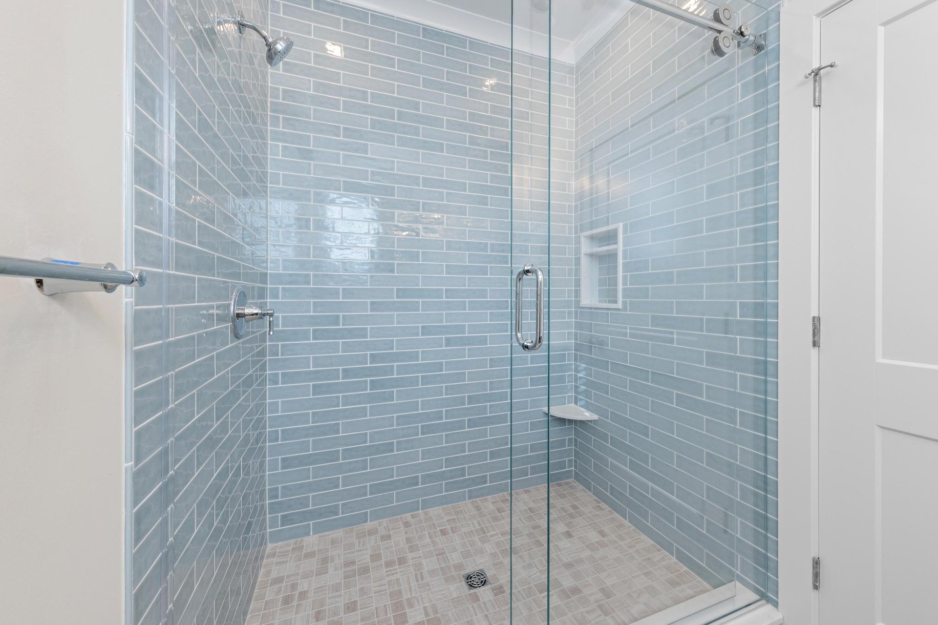 120 E Mermaid Lane