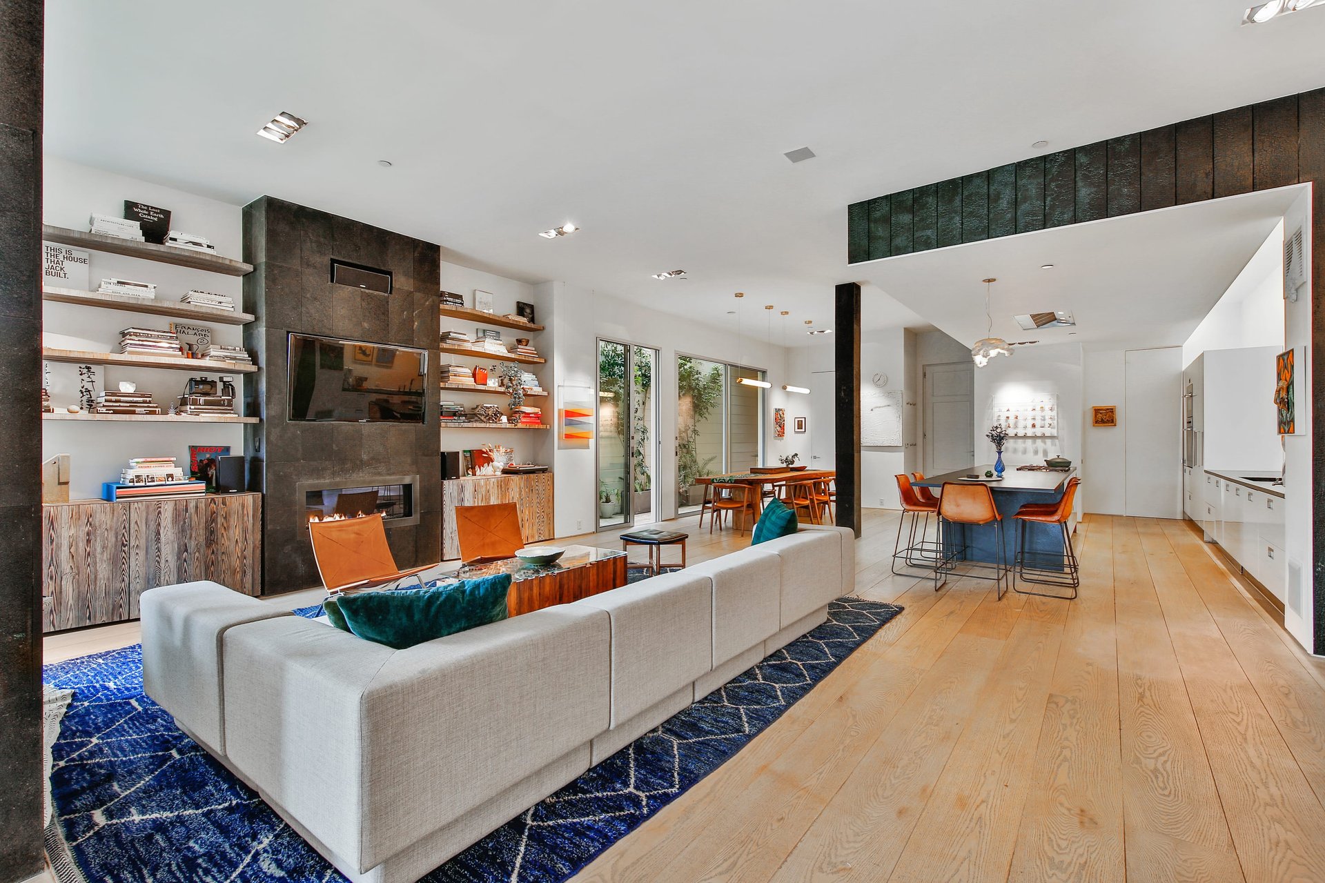 Pacific Heights House-Like Two-Level Condo