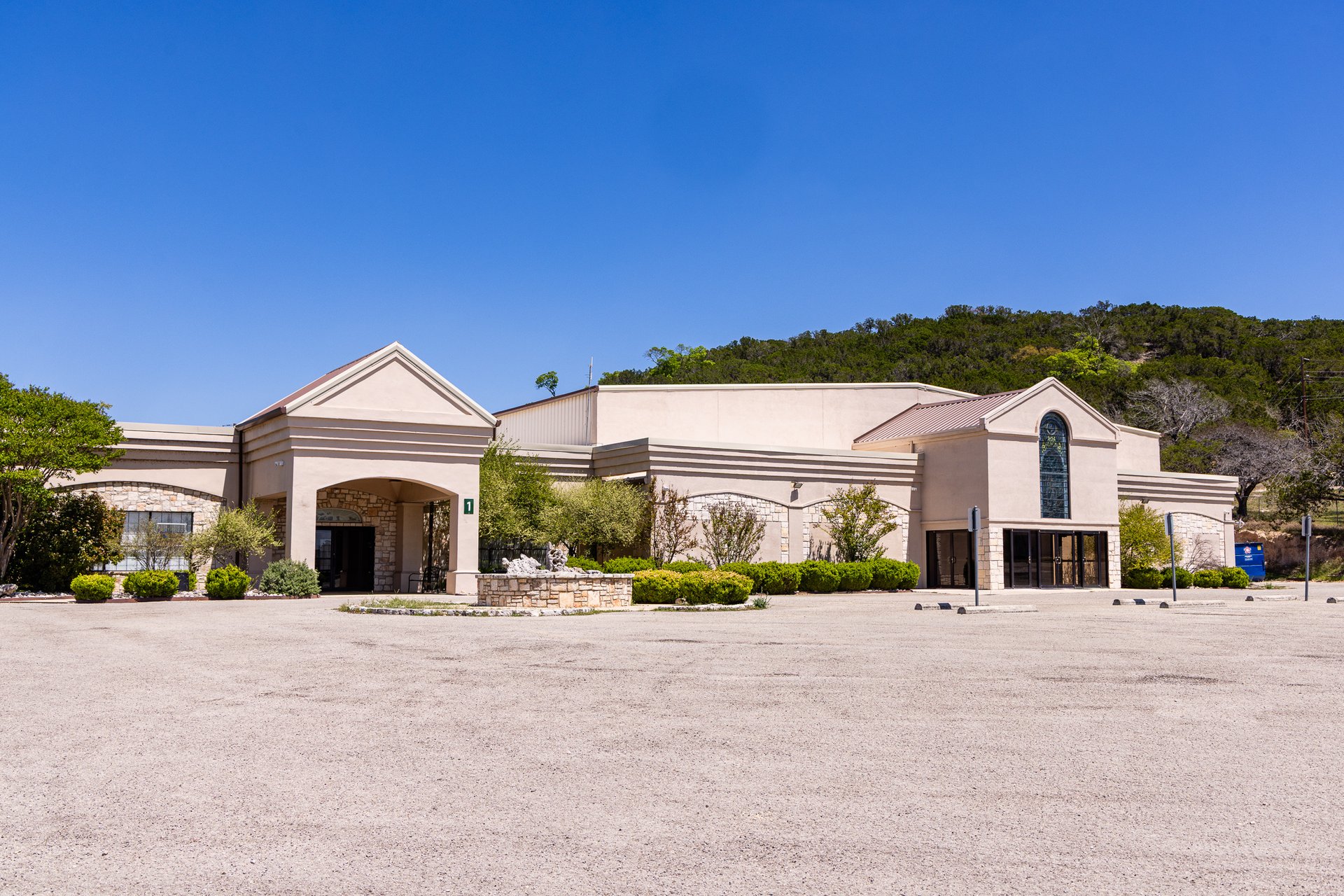 1325 Harper Road