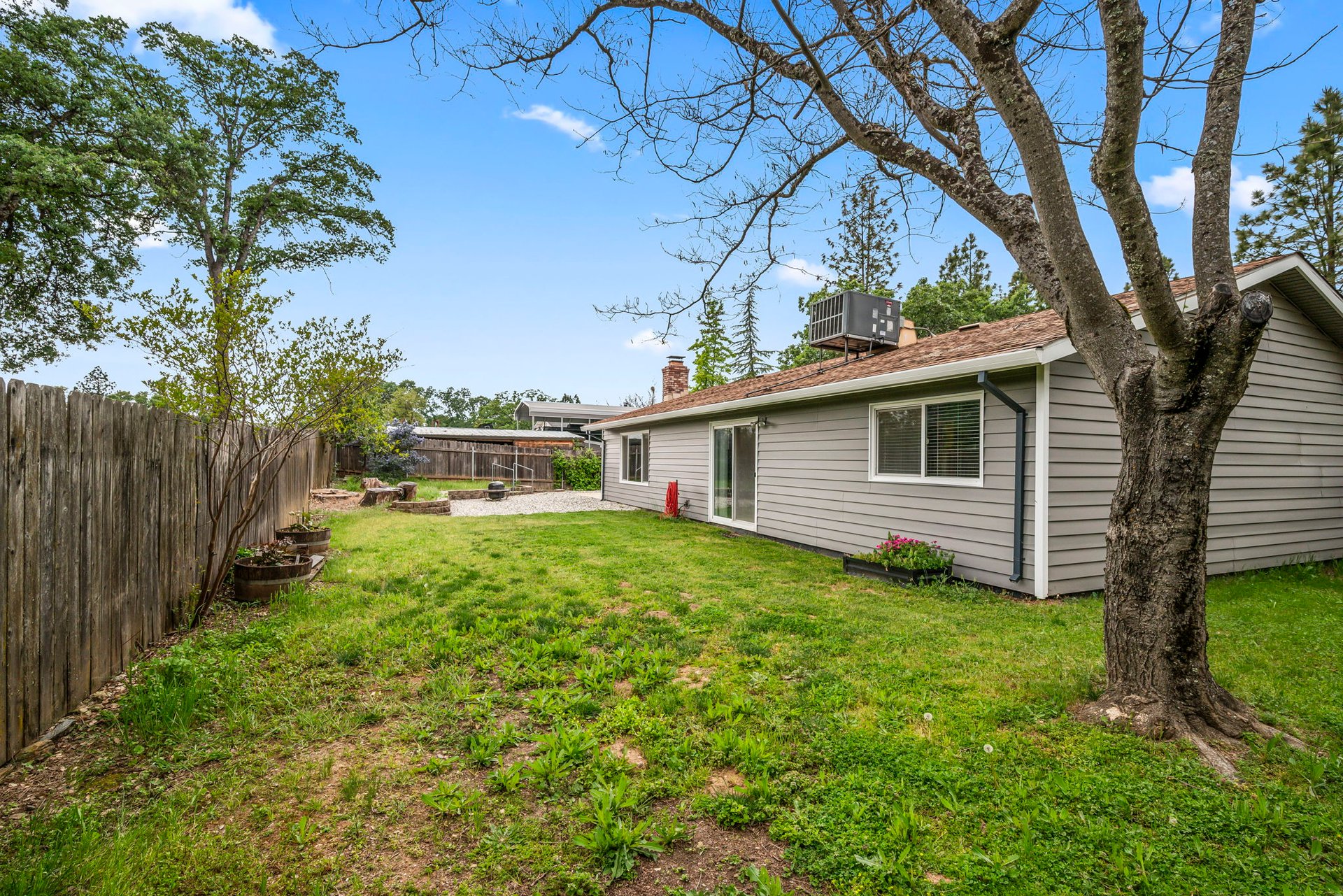 401 Sunlight Dr