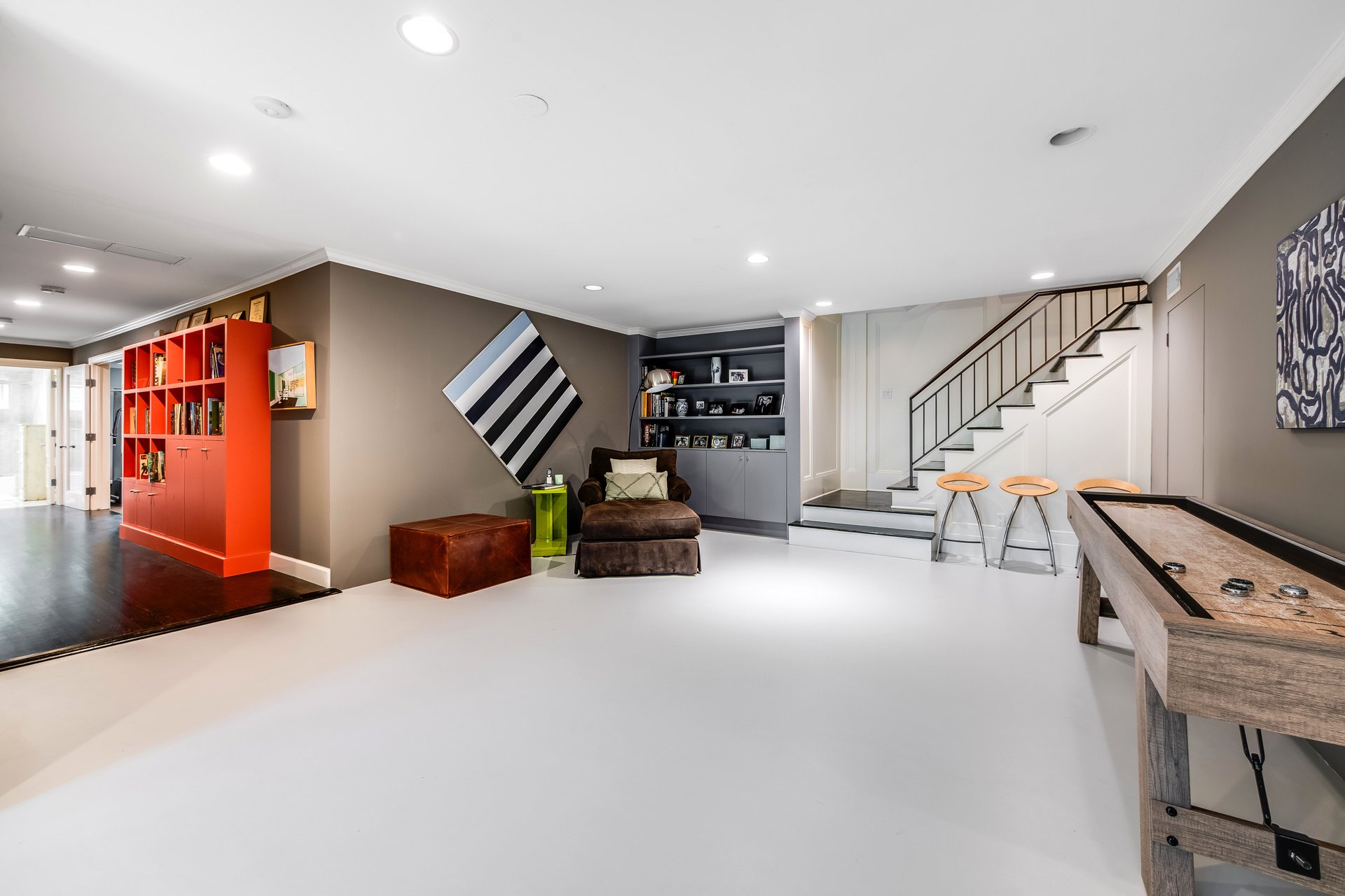 422 Parkwood Dr