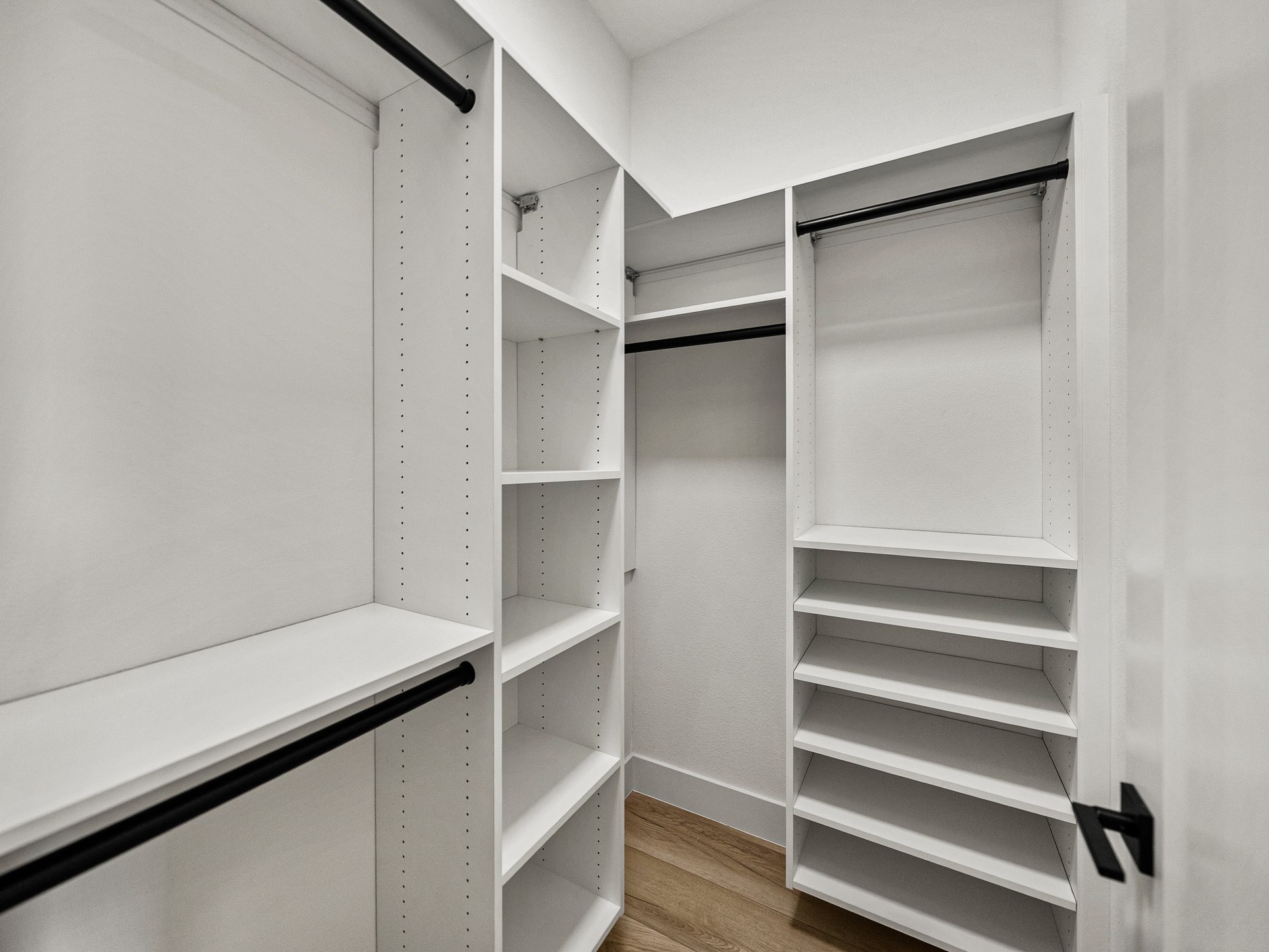 14069 GRANDEUR WAY