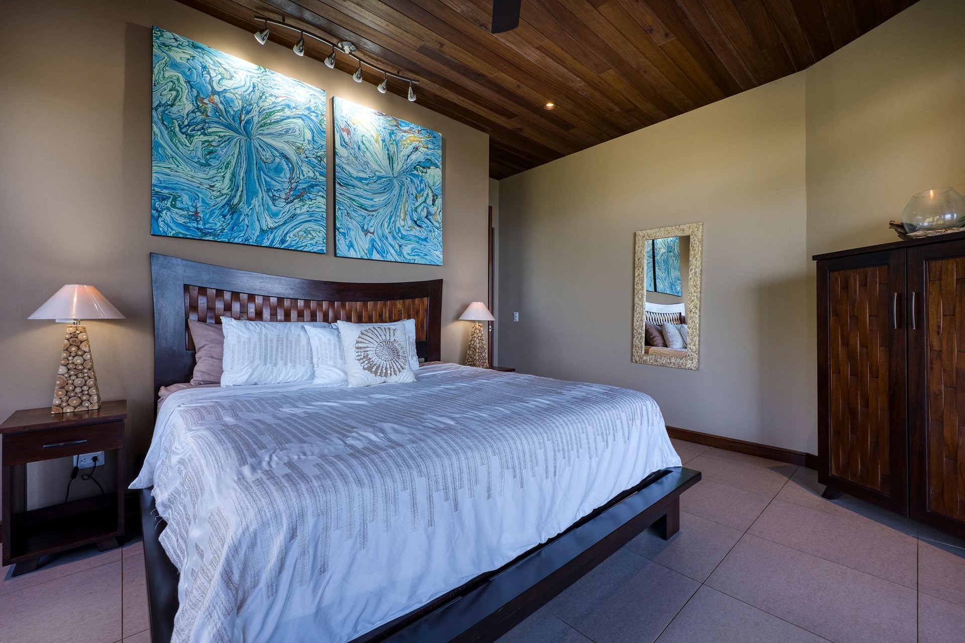 Casa Bambú – LUXURY 5 BEDROOM ESTATE WITH EXCEPTIONAL OCEAN VIEWS