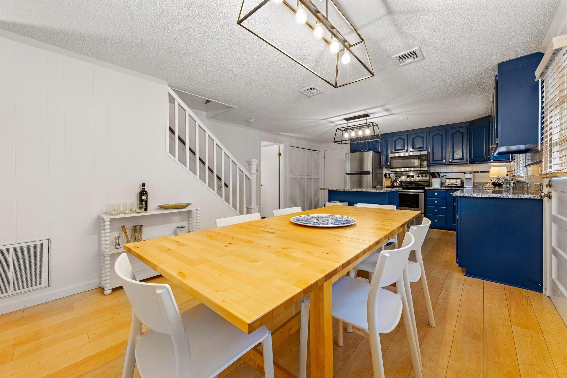 202 E Chatsworth Avenue, Beach Haven