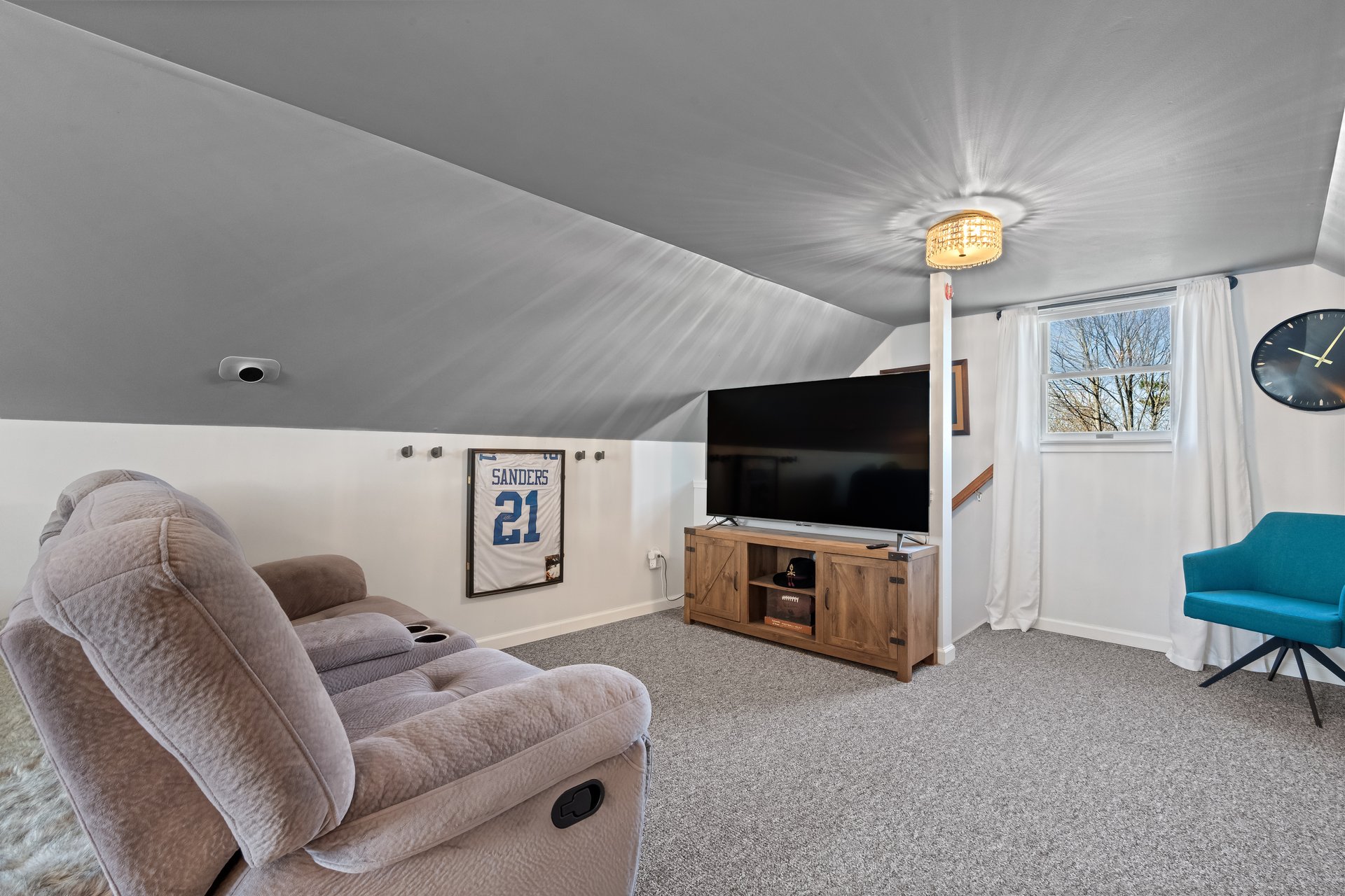 1244 Quiet Hills Lane