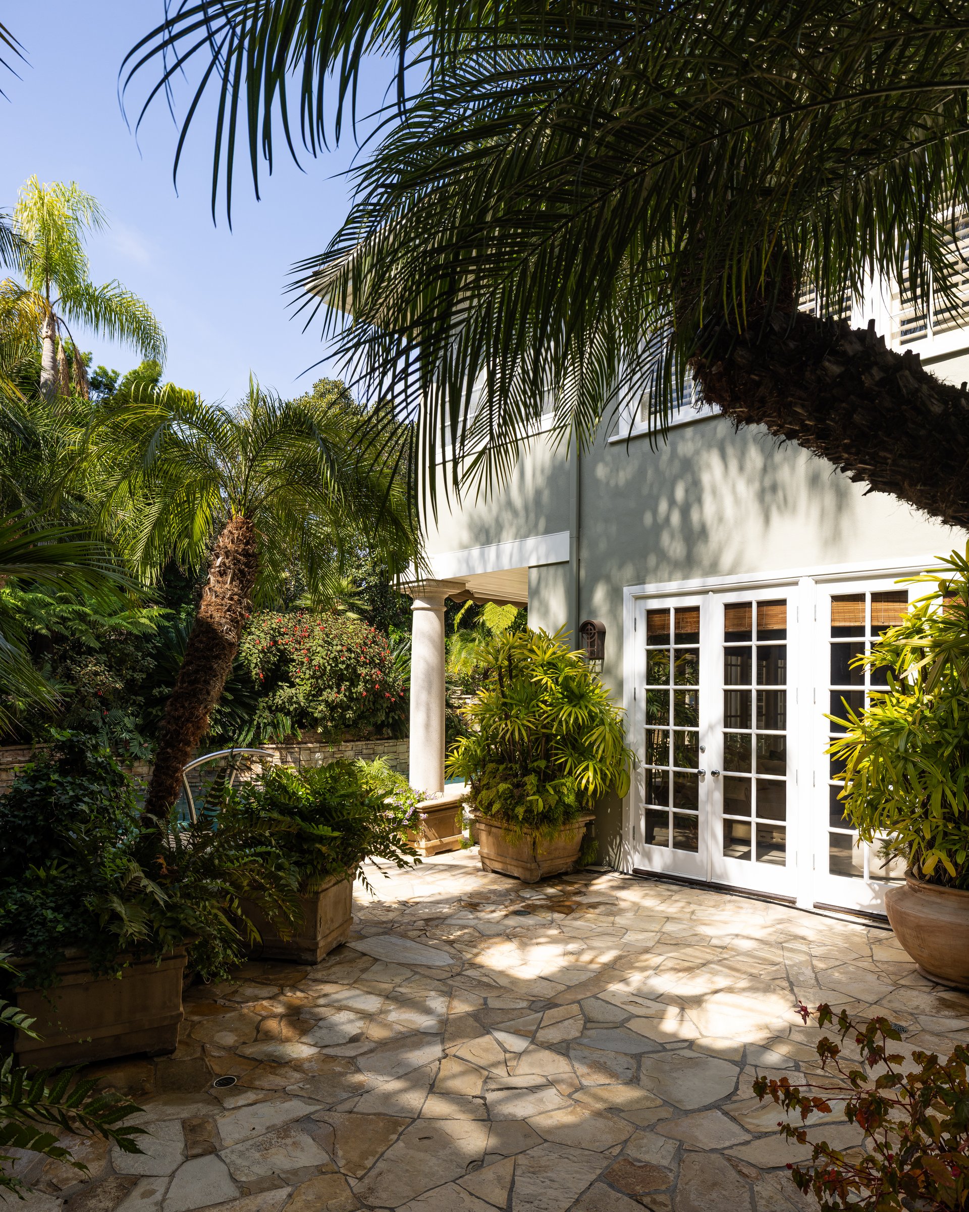 3 Weybridge Court