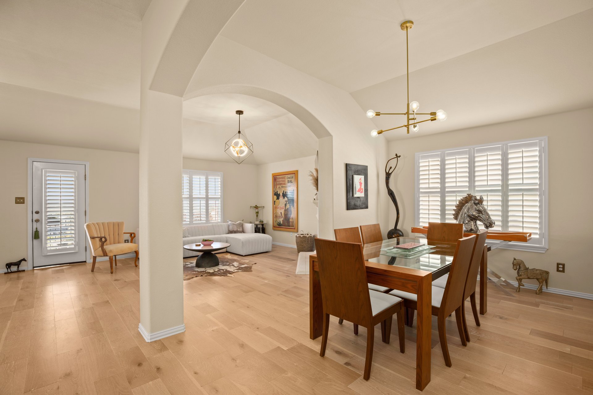 Lakeway Garden Home