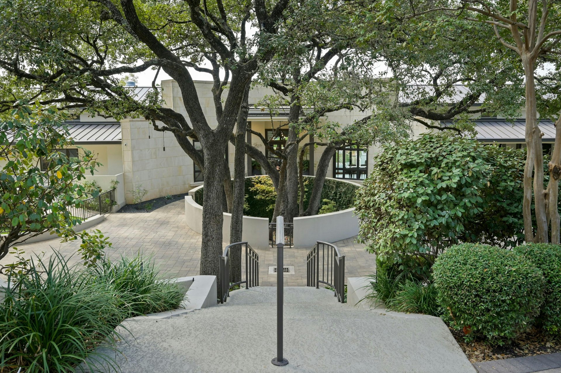 4705 Island Cove 