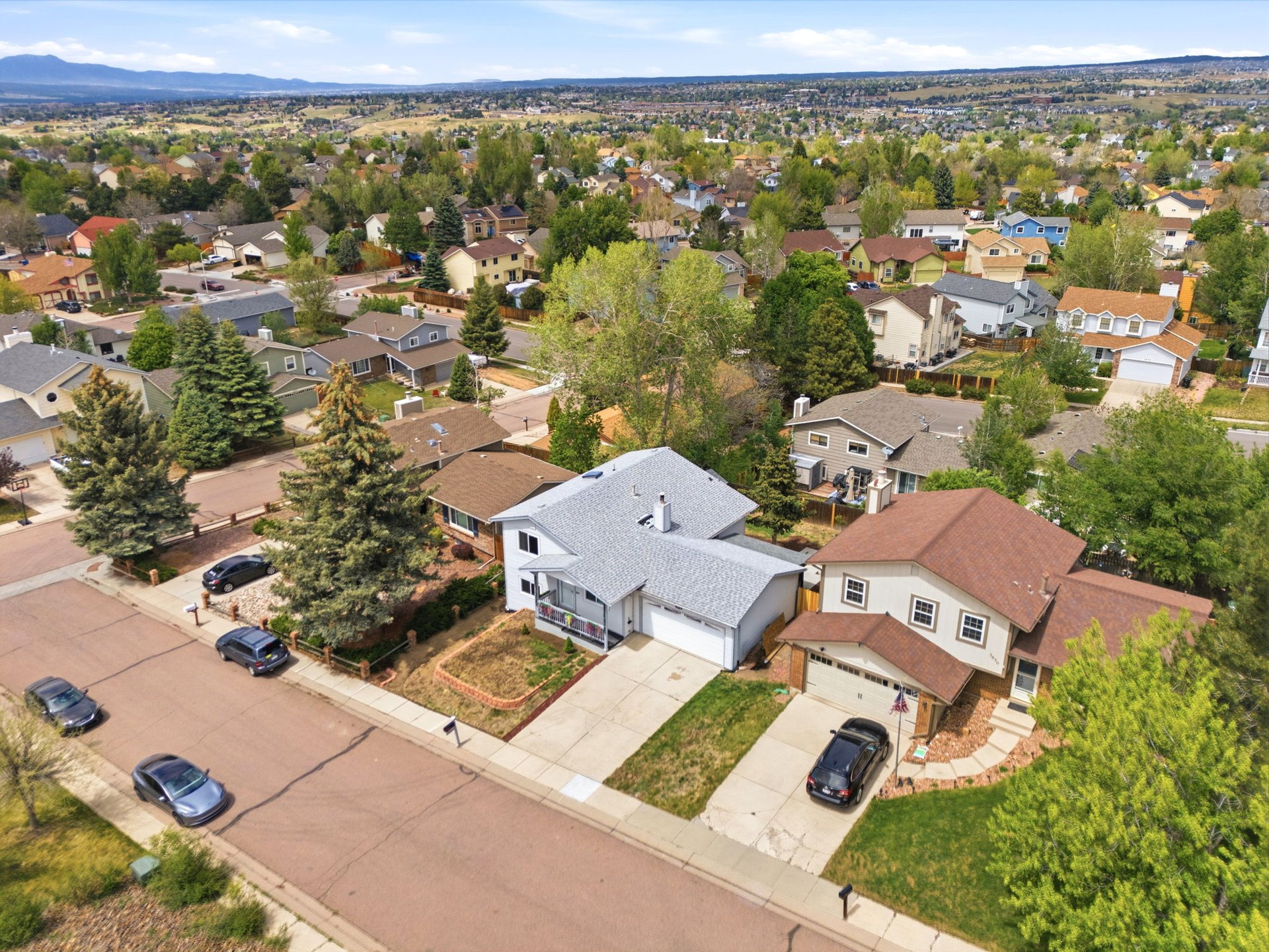 3820 Soft Breeze Way