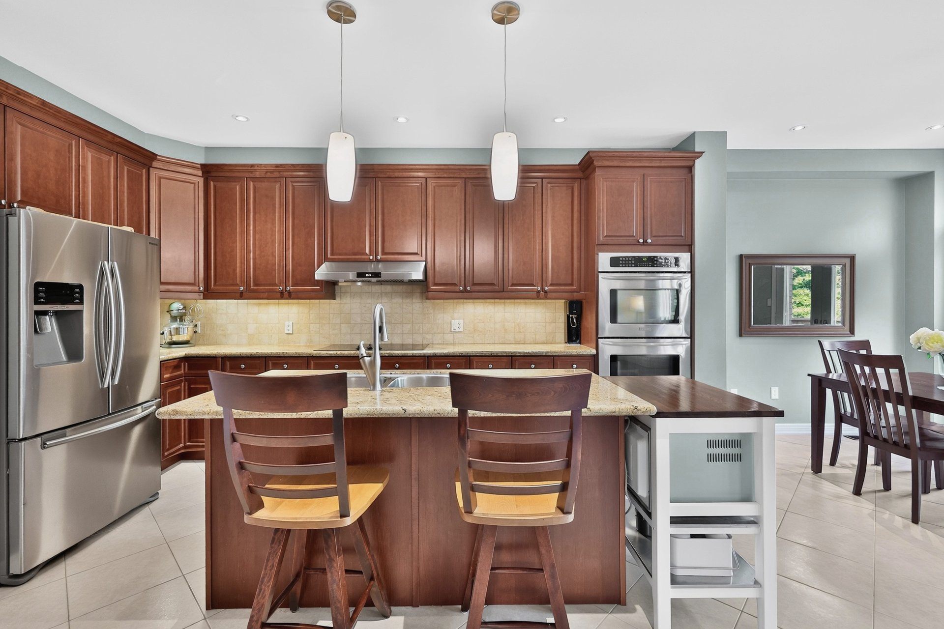 2269 Whitworth Drive, Oakville 