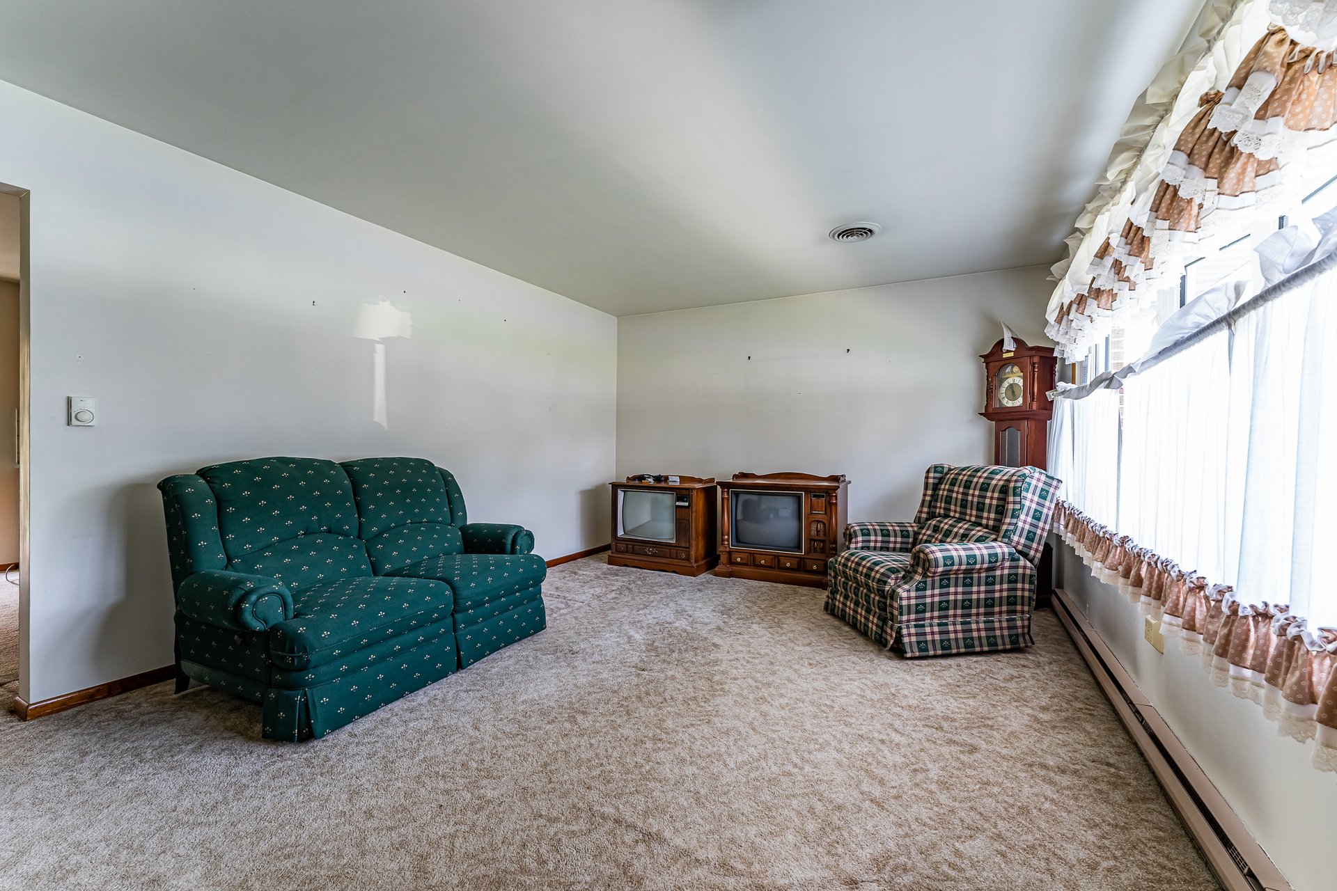 928 Dogwood Lane