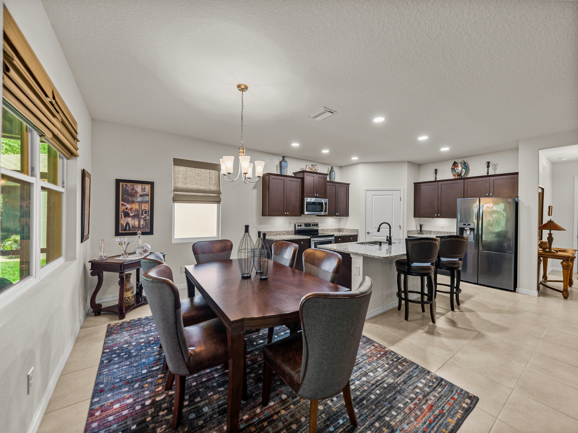 12669 EASTPOINTE DR
