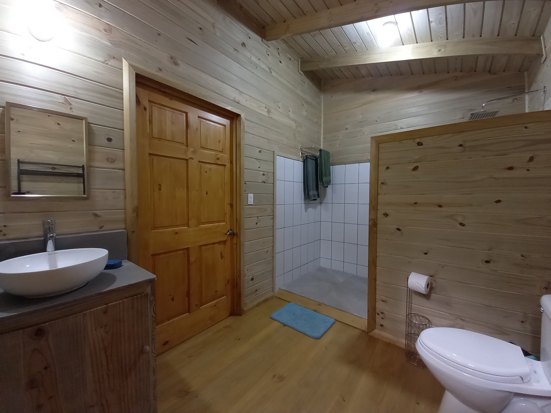 8 Cabinas with Swimming Pool on Lush Jungle Property | Uvita