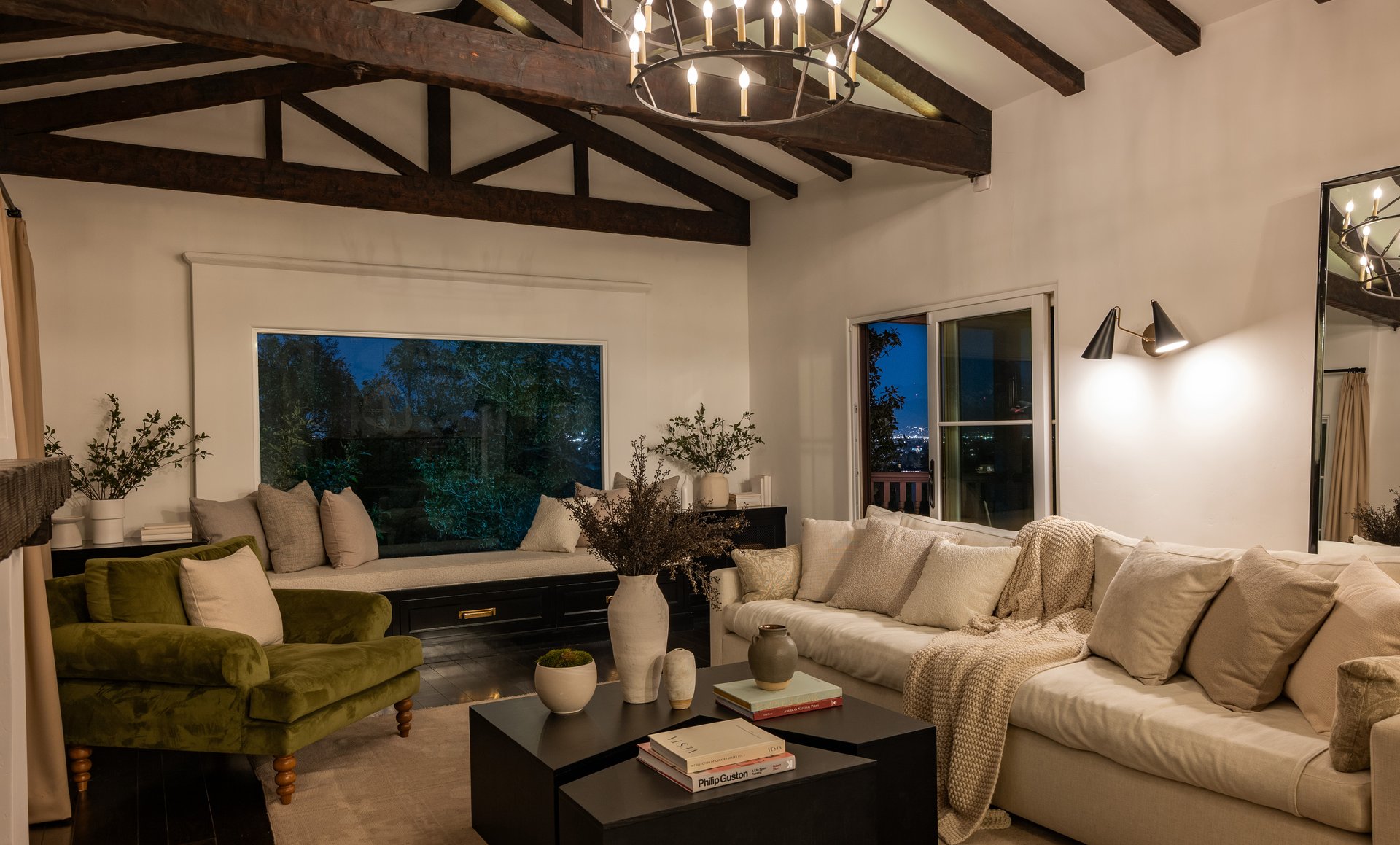 3922 Glenridge Dr, Sherman Oaks 