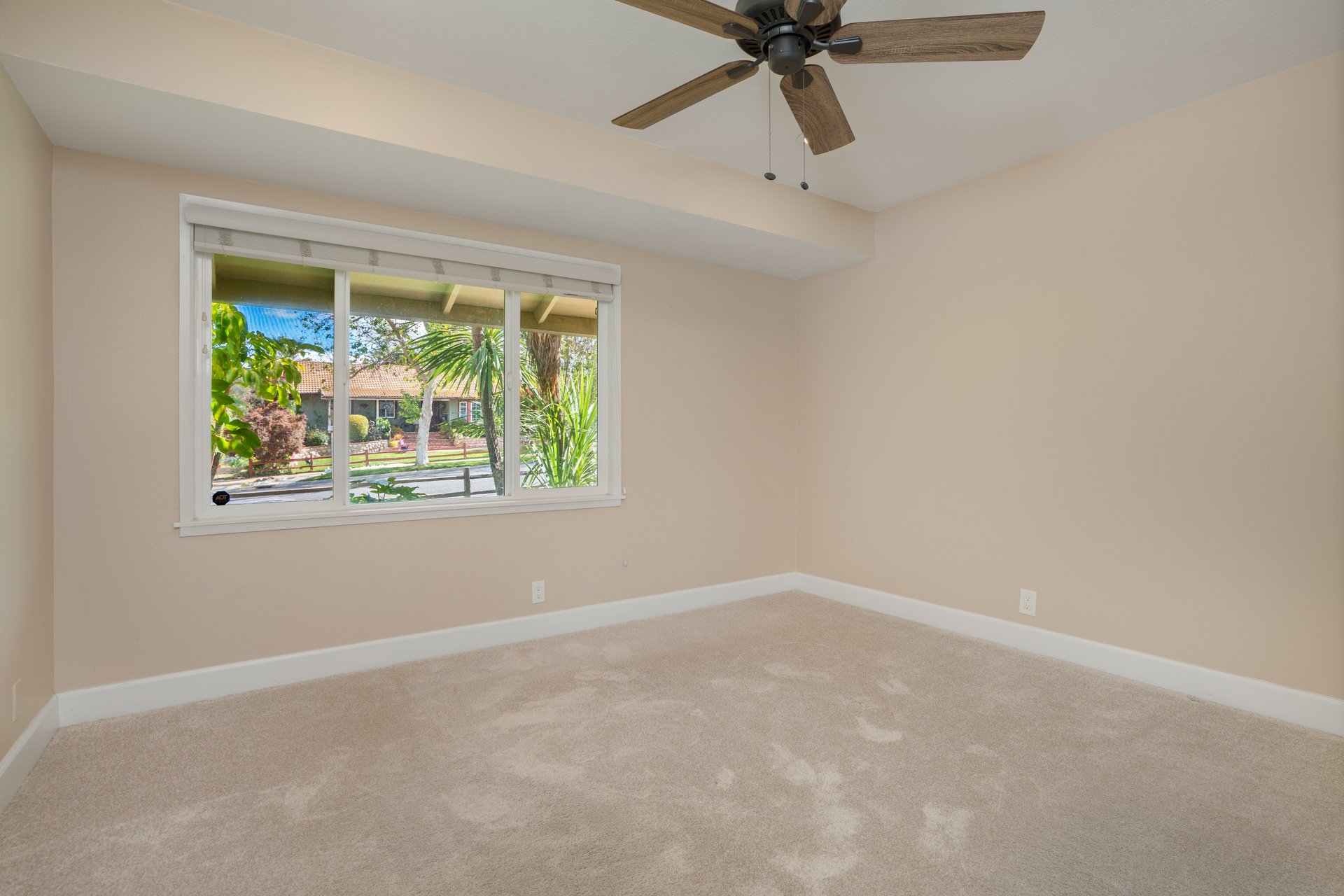 1218 Nonchalant Dr