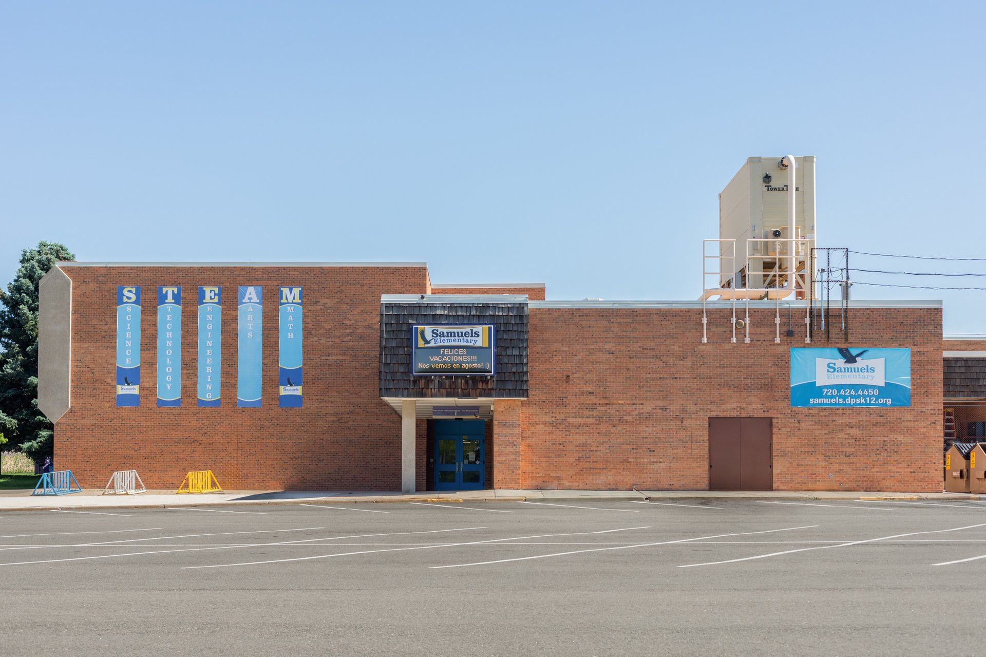 1970s Contemporary Tri-level