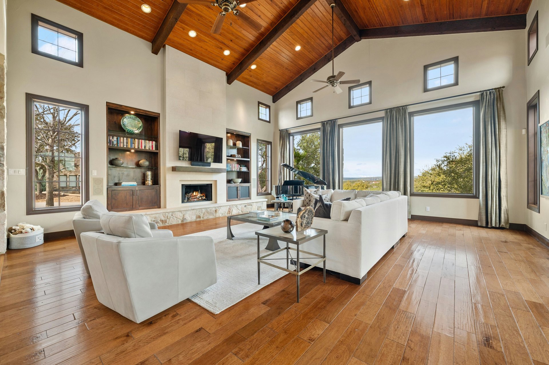 10213 Amwell Cove