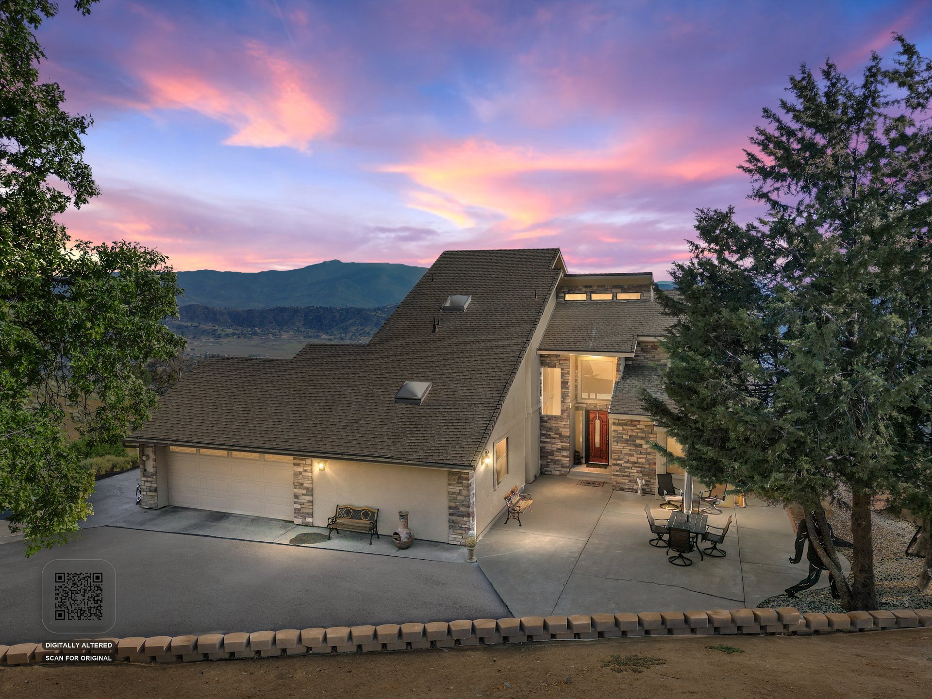 Views & Private 4.44-Acre Retreat | 24930 Paramount Drive