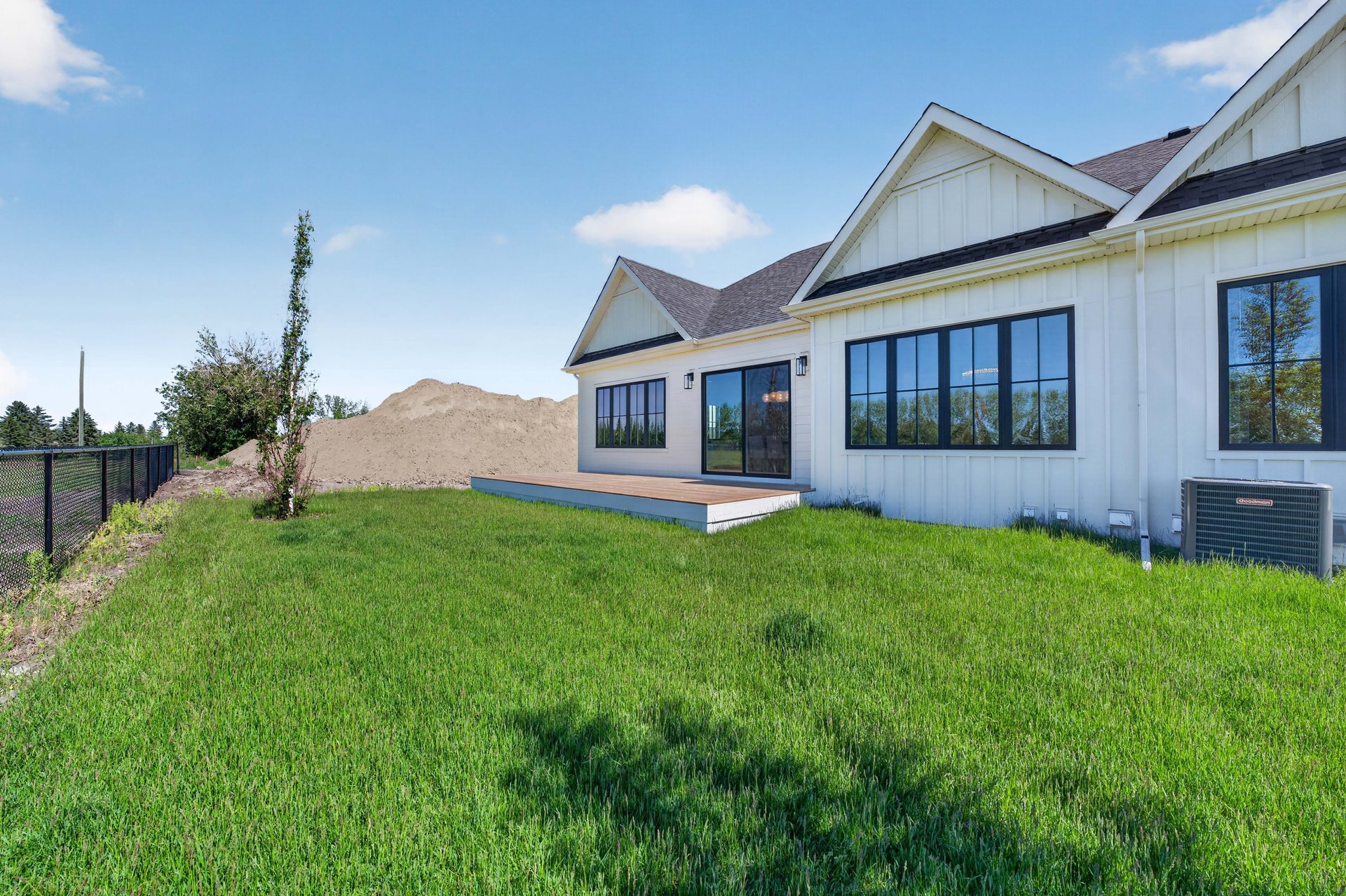 514 Pine Creek Ridge