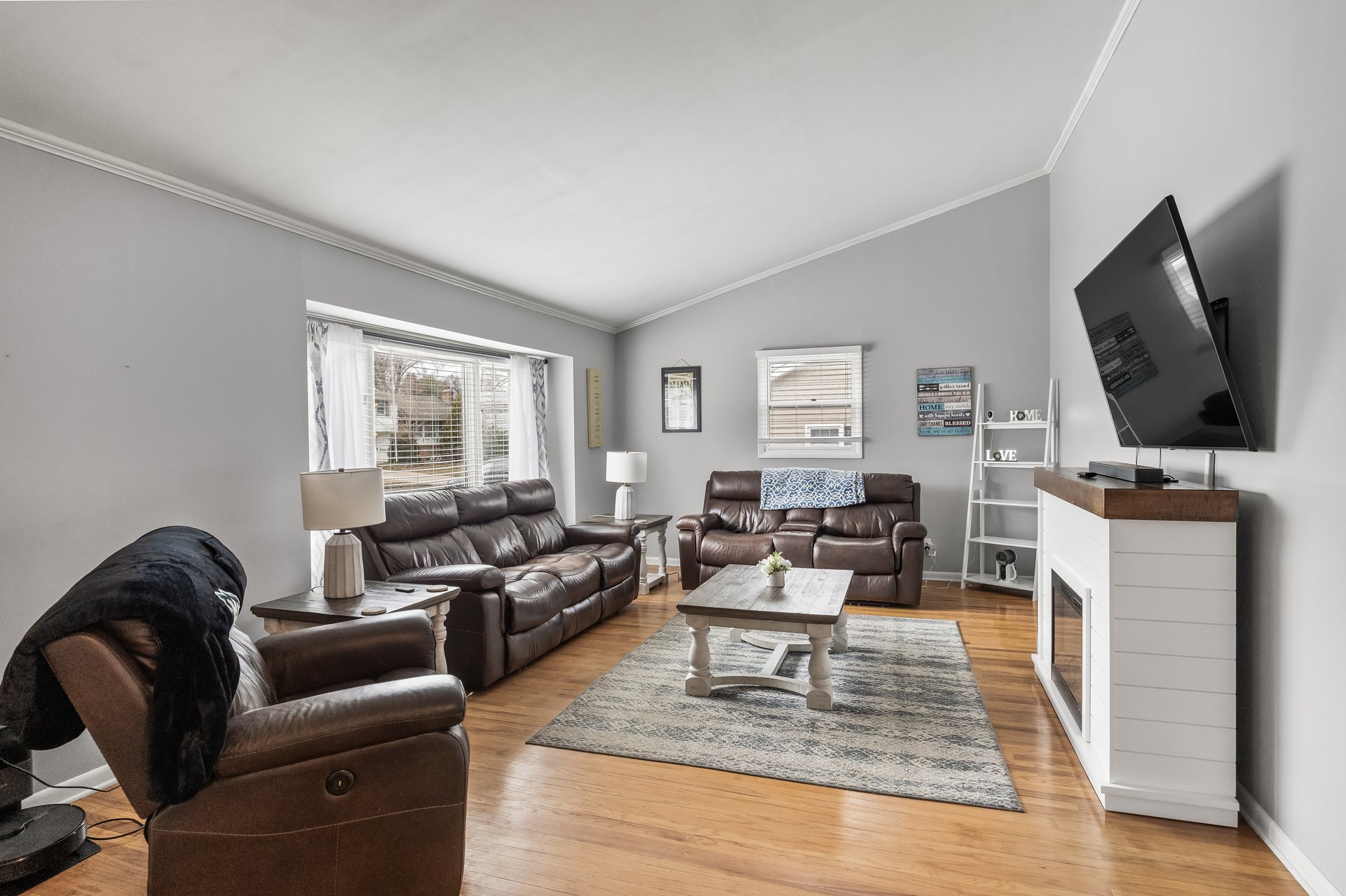  157 Ramblewood Pkwy