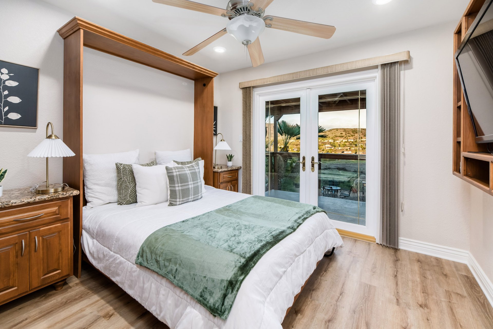 3805 Country Trail