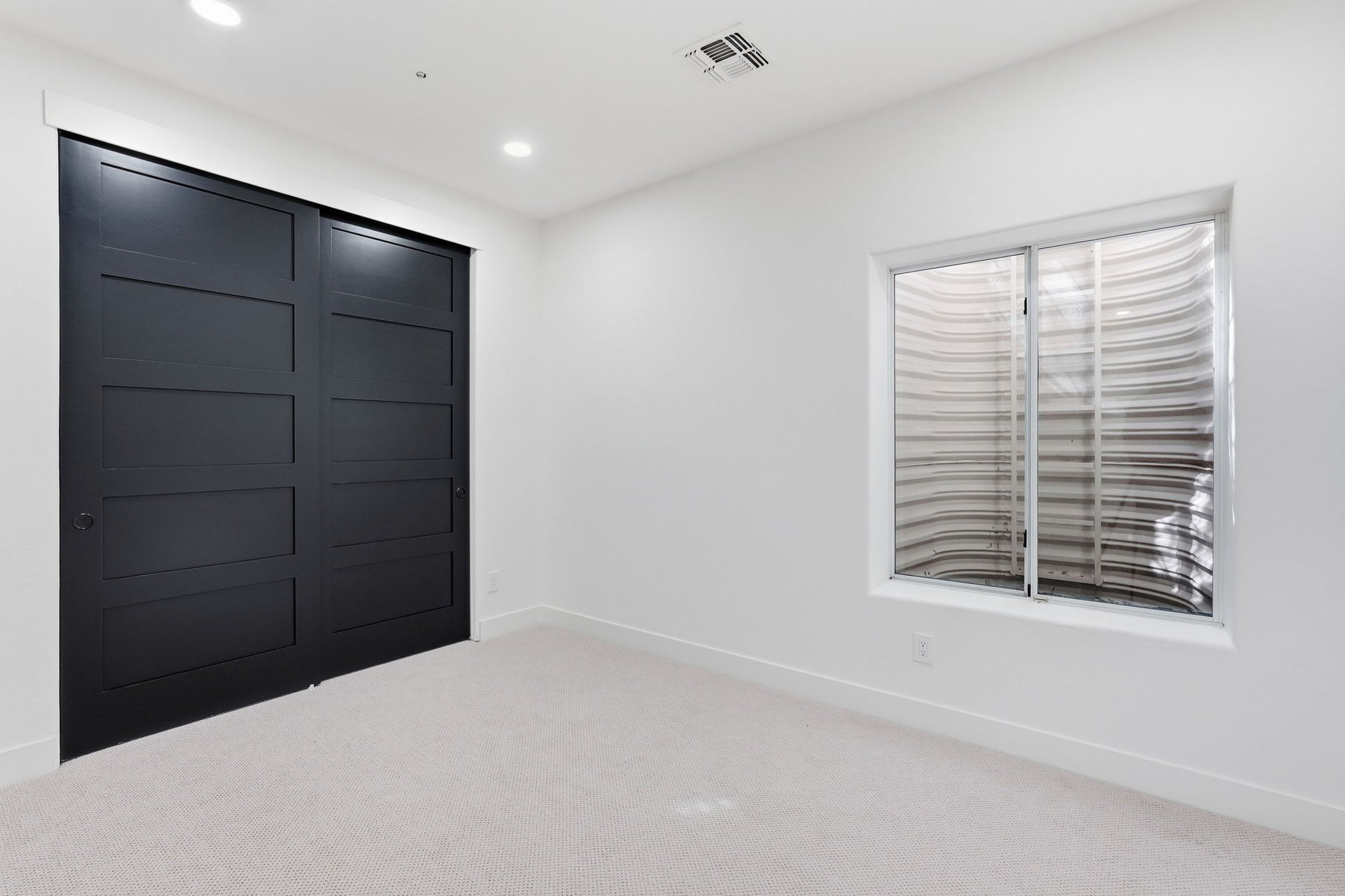 2974 E CAMELLIA Drive