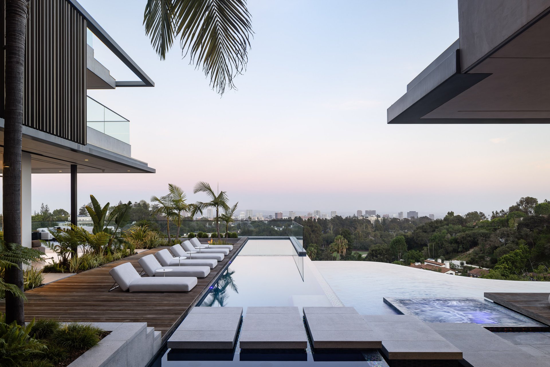 11005 Bellagio Pl