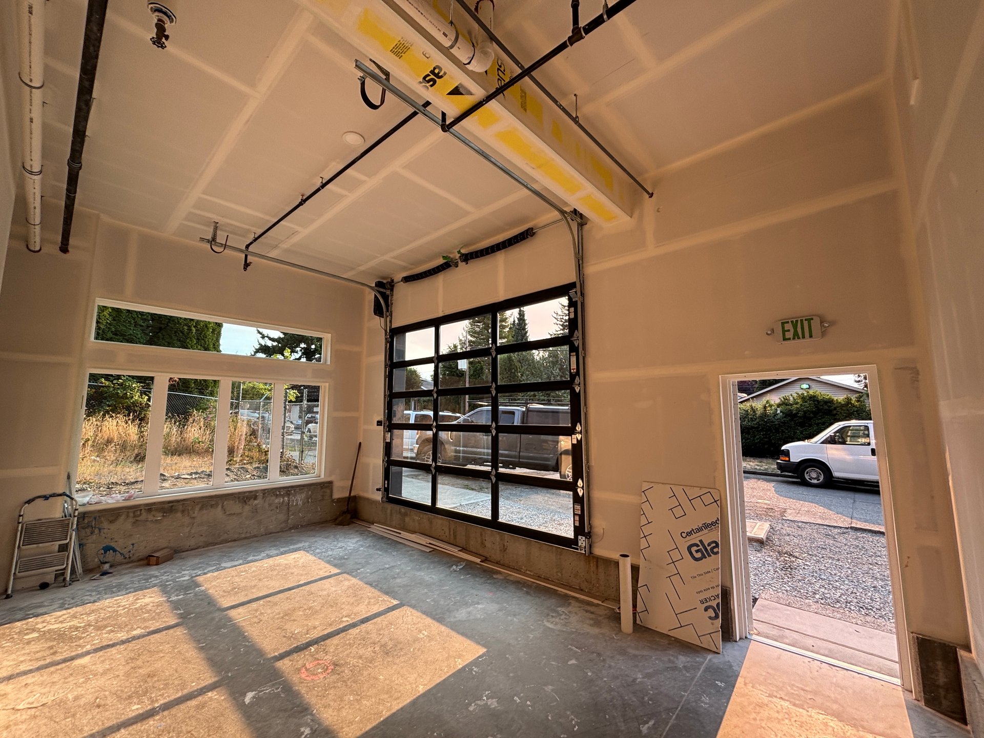 Cafe / Retail in South East West Seattle