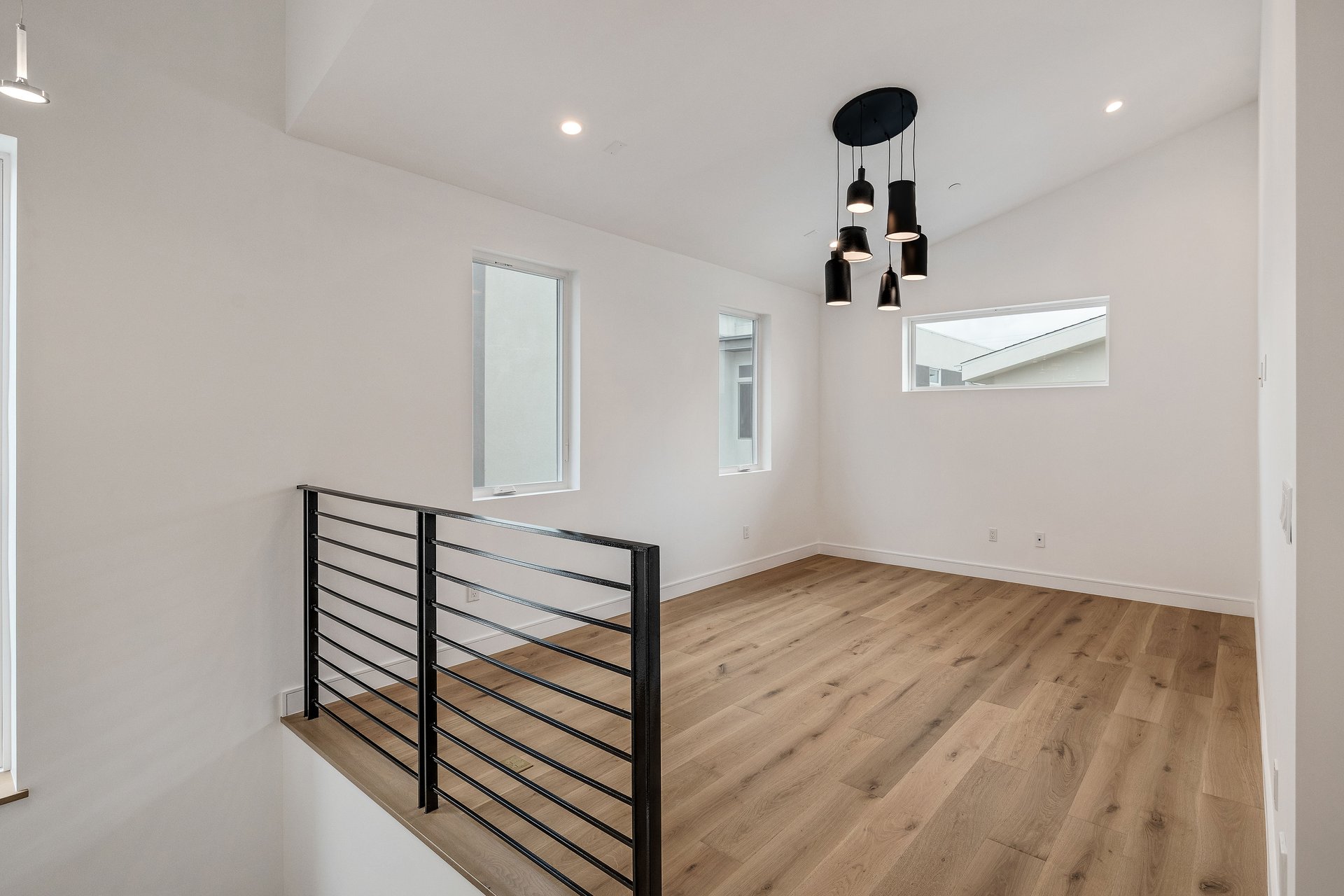 2106 Voorhees Avenue, Unit B