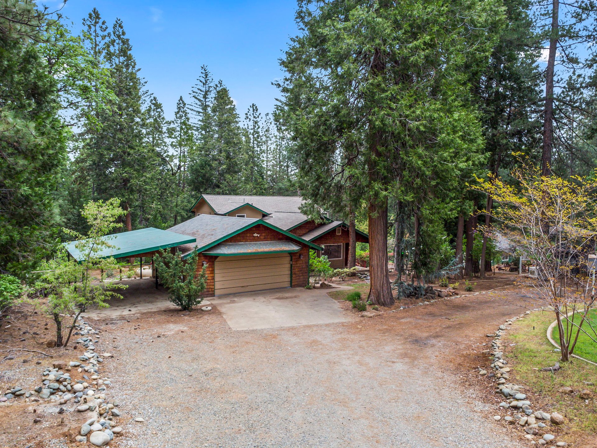 7481 Slug Gulch Rd