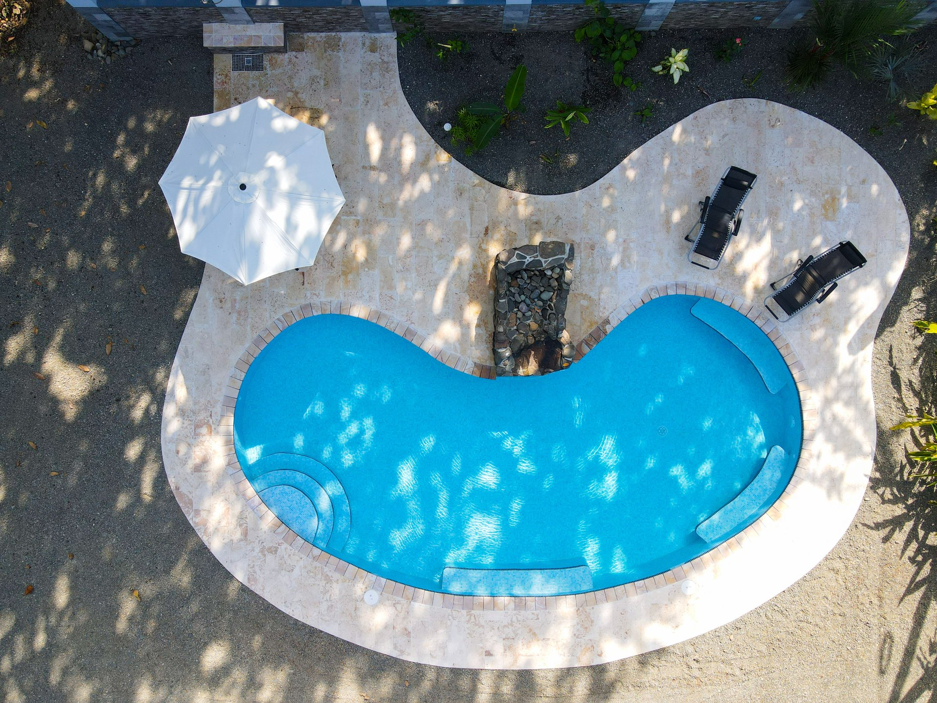 Beach estate with a main house, 3 rentals, and pool