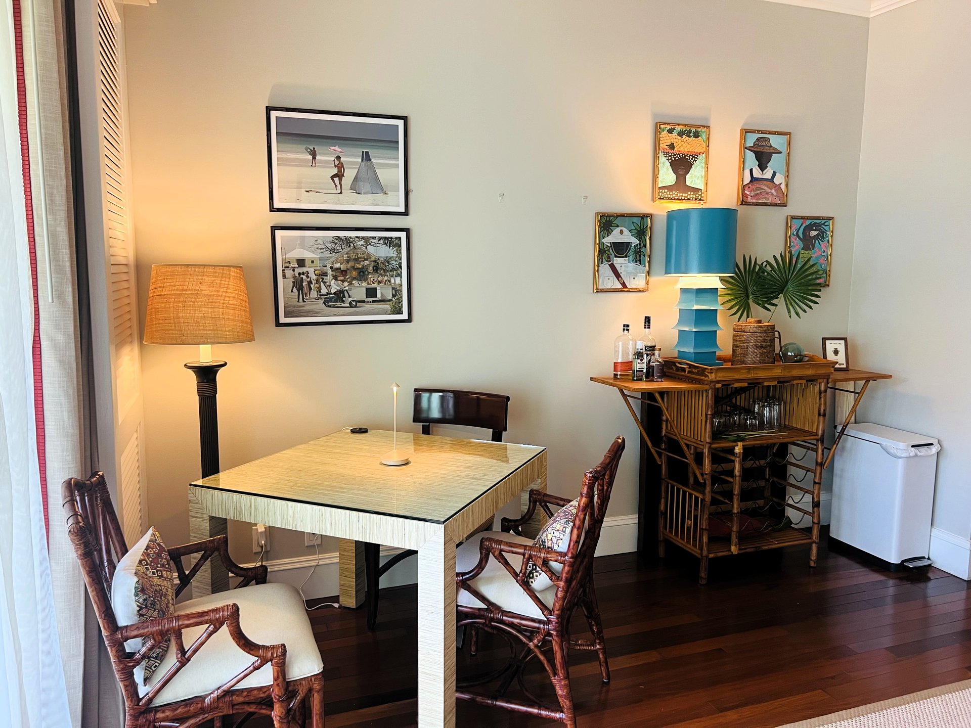 Bay Side King Suite