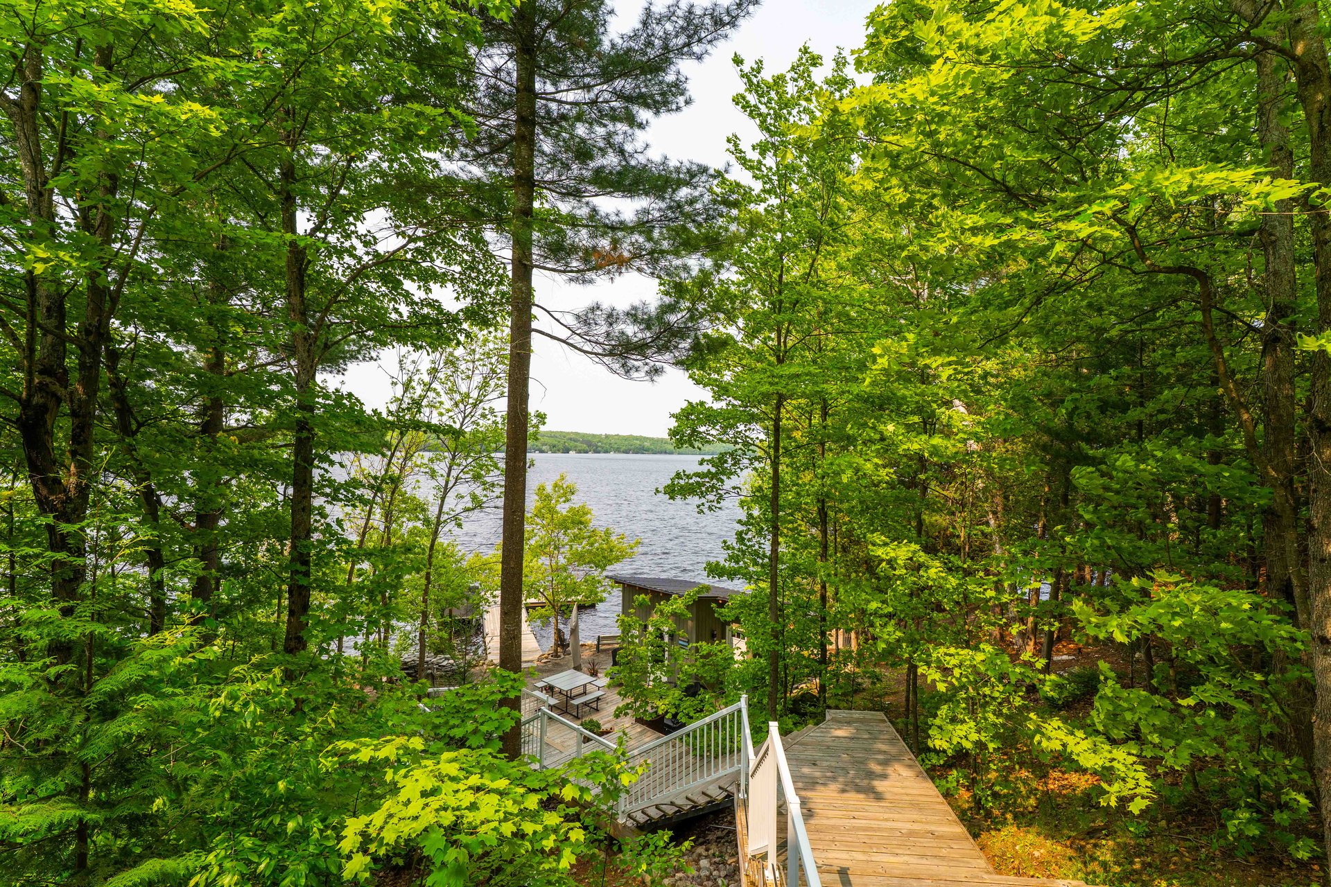 276 Jeffrey Road N, Ryerson