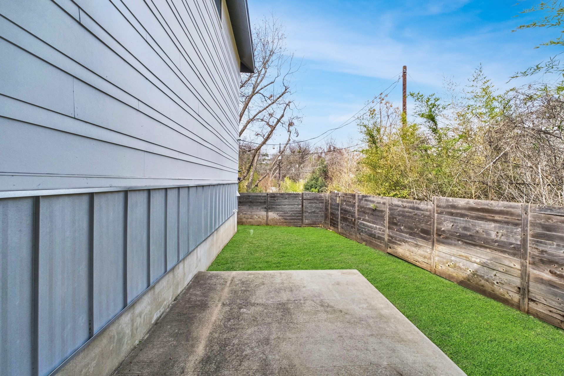 1118 Algarita Ave #2