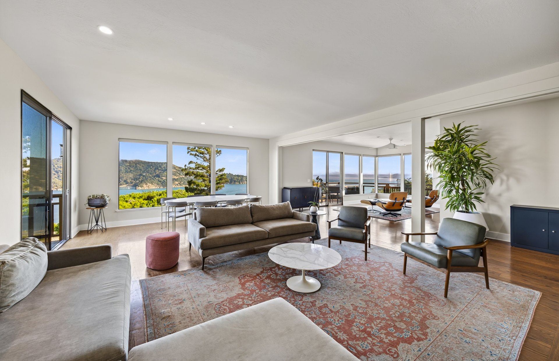Sweeping Views Across the Bay