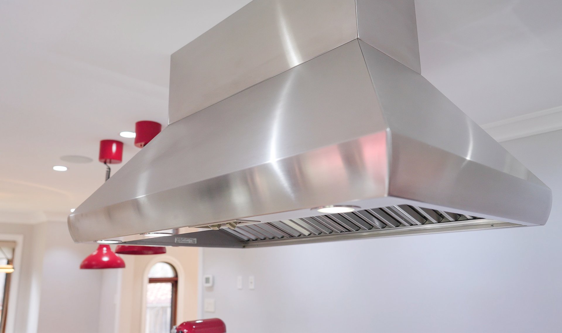 AUCTION BIDDING OPEN: Bidding ends December 17th | 5 Woodside Lane
