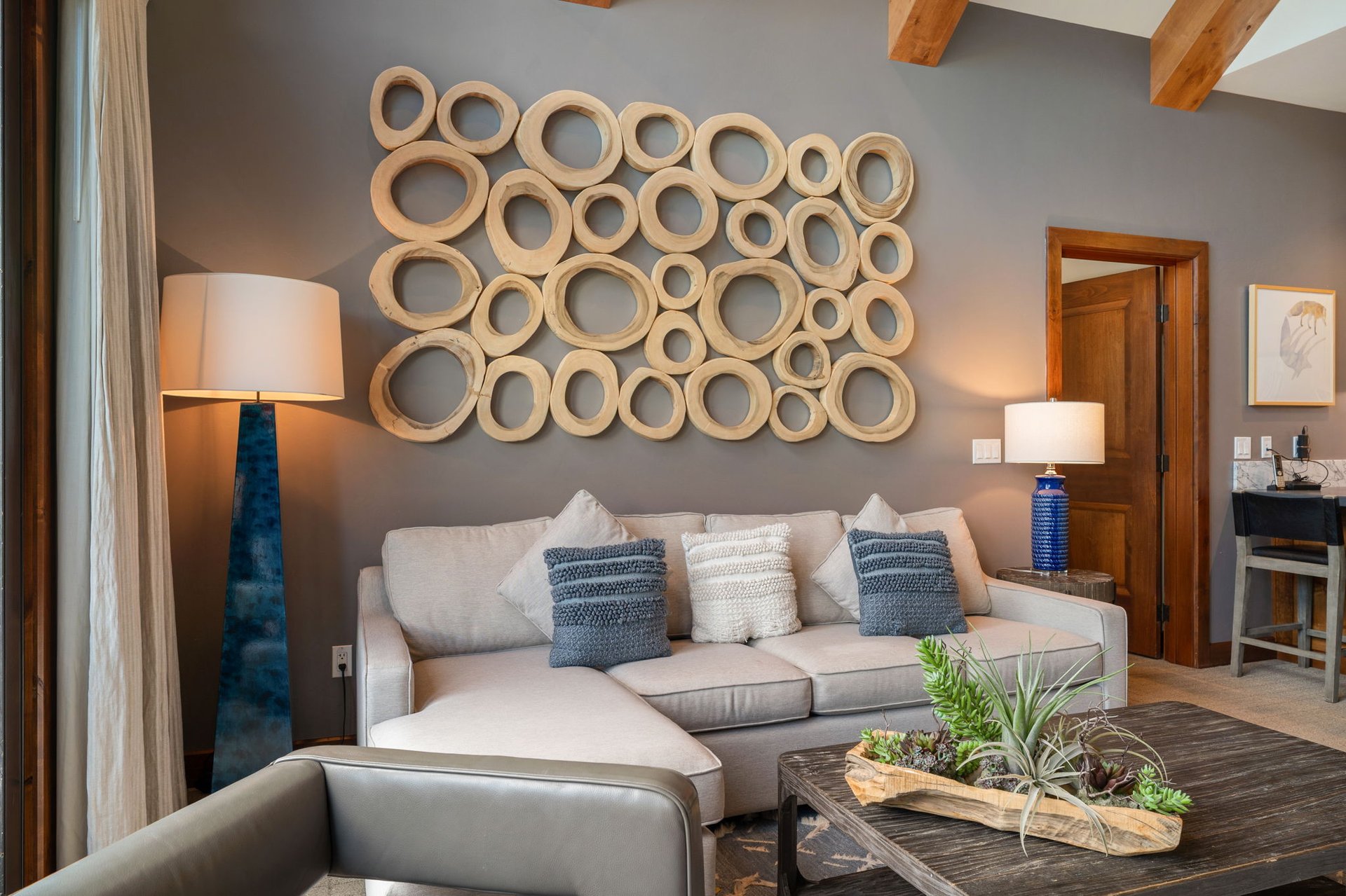 Zalanta Two-Bedroom Penthouse