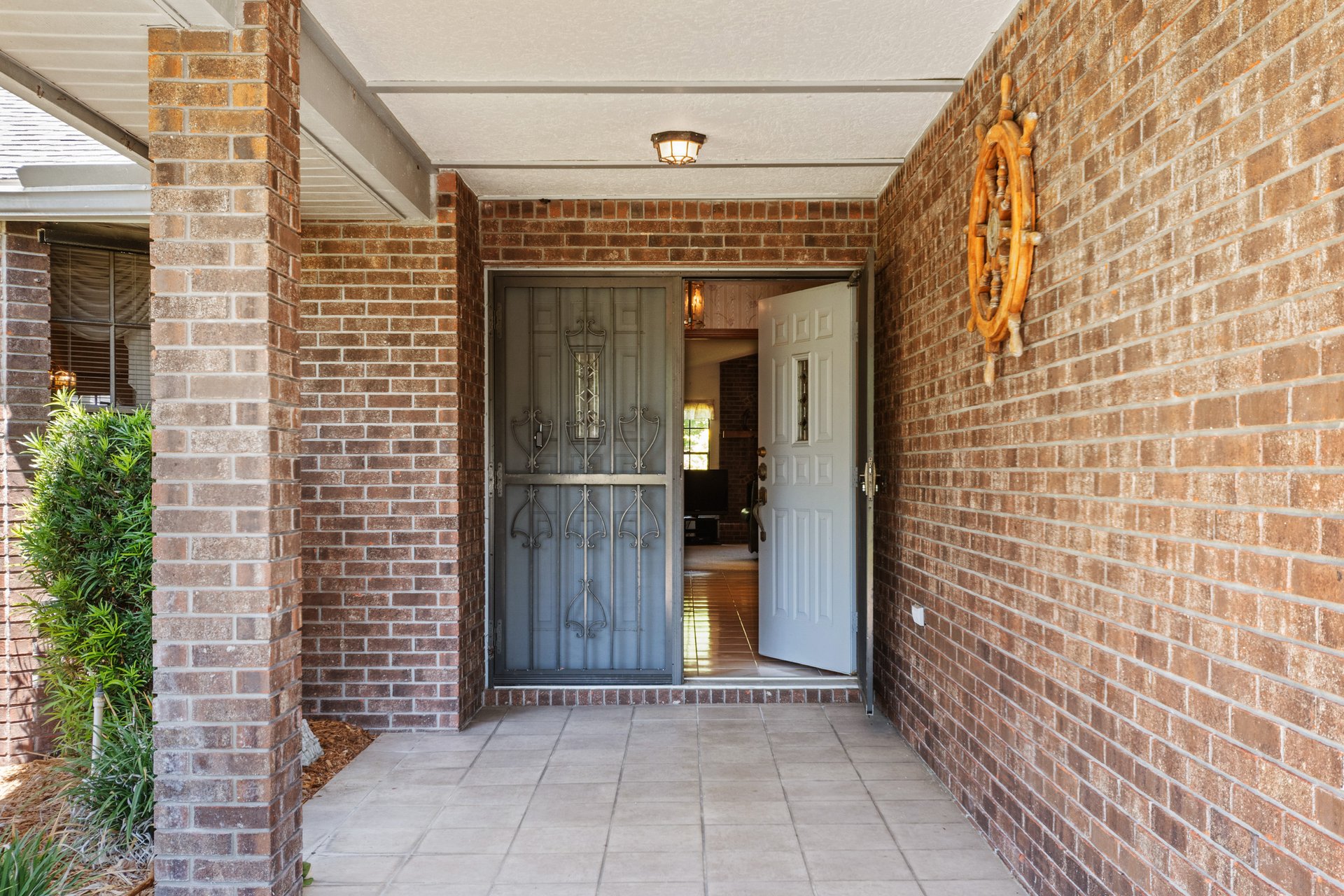 3196 Fairview Drive