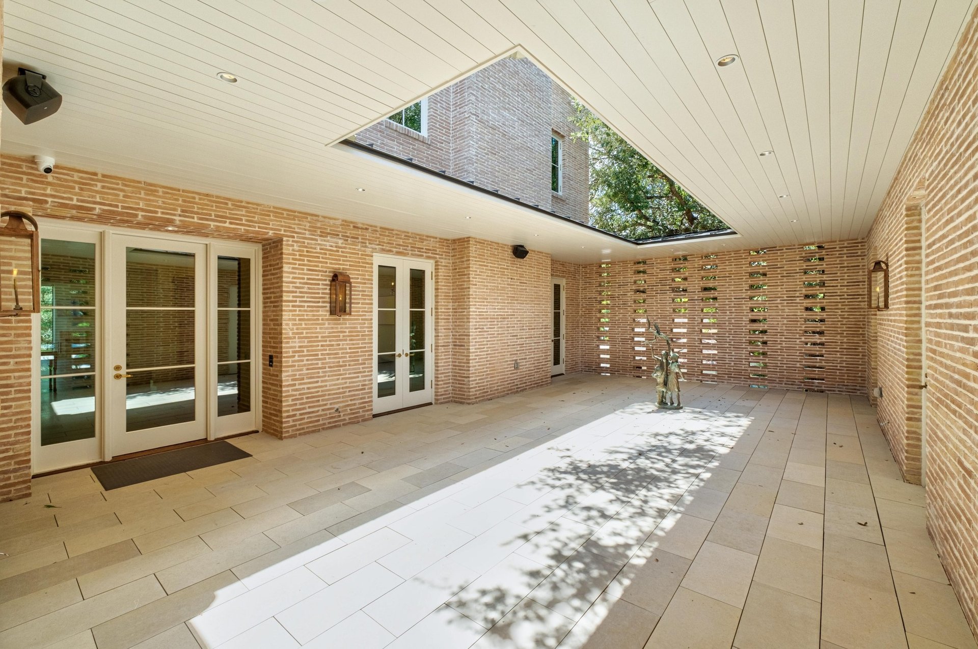 4500 River Wood Court