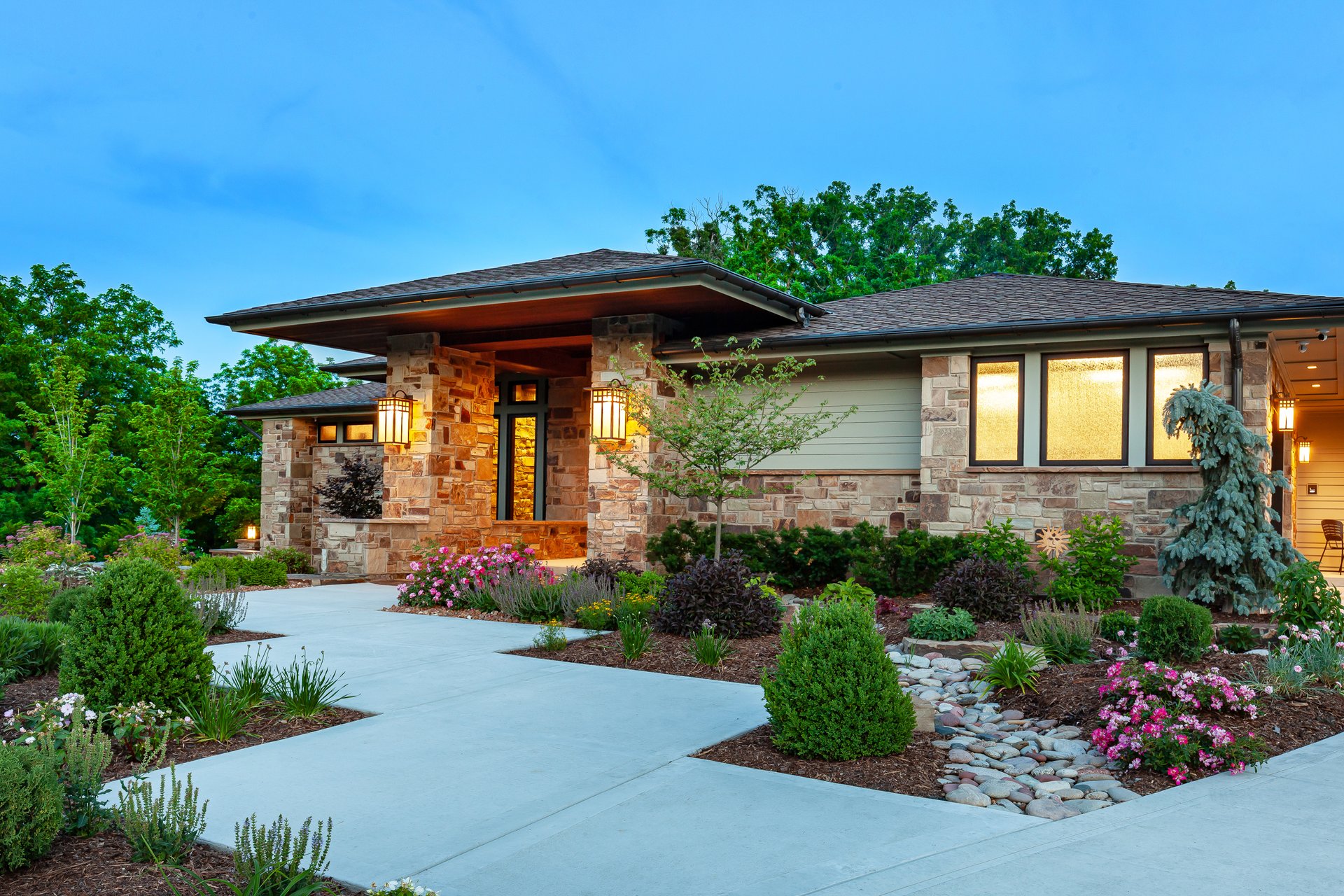 12870 Ridgeview Dr