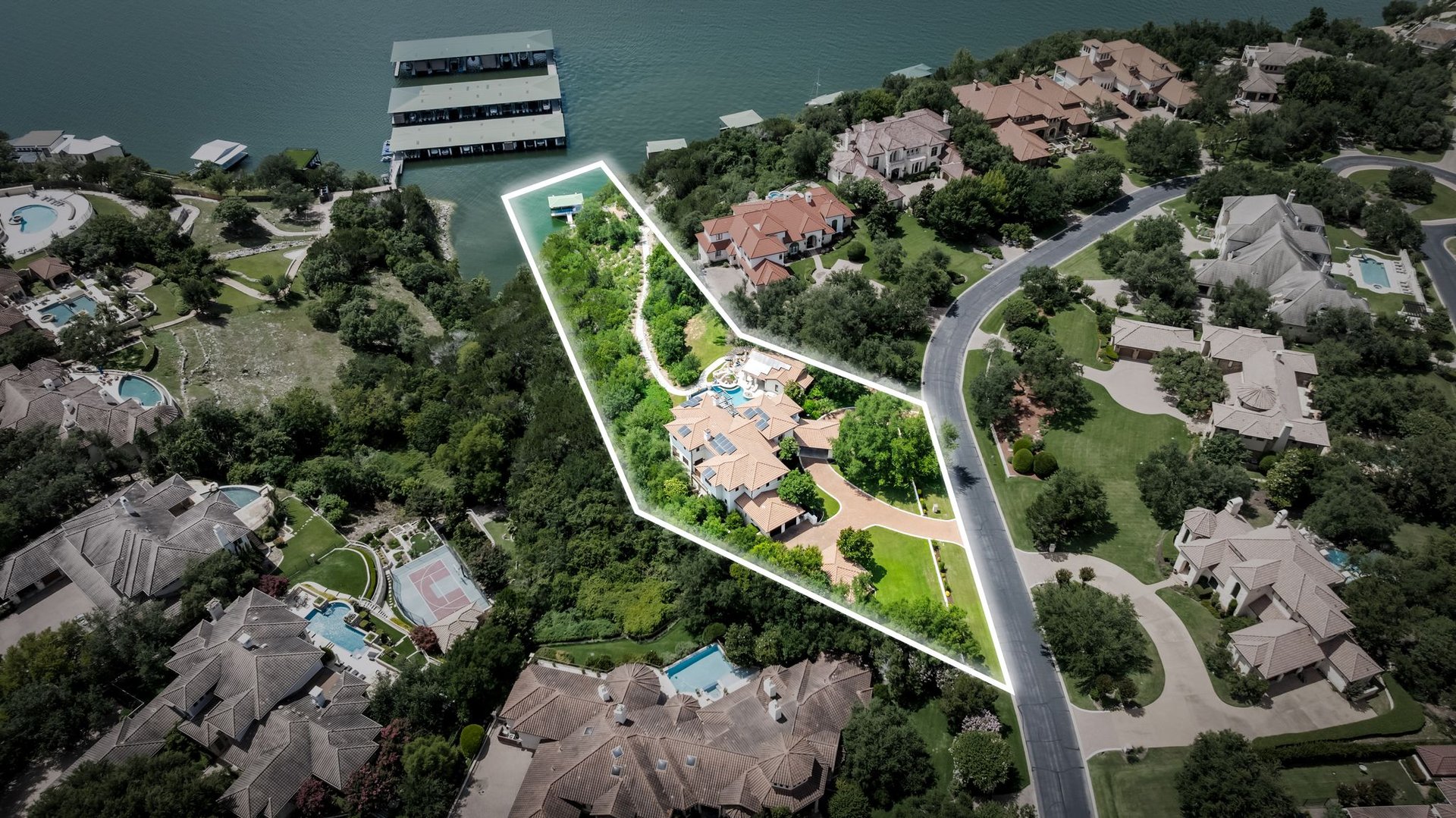 203 Bella Riva Dr