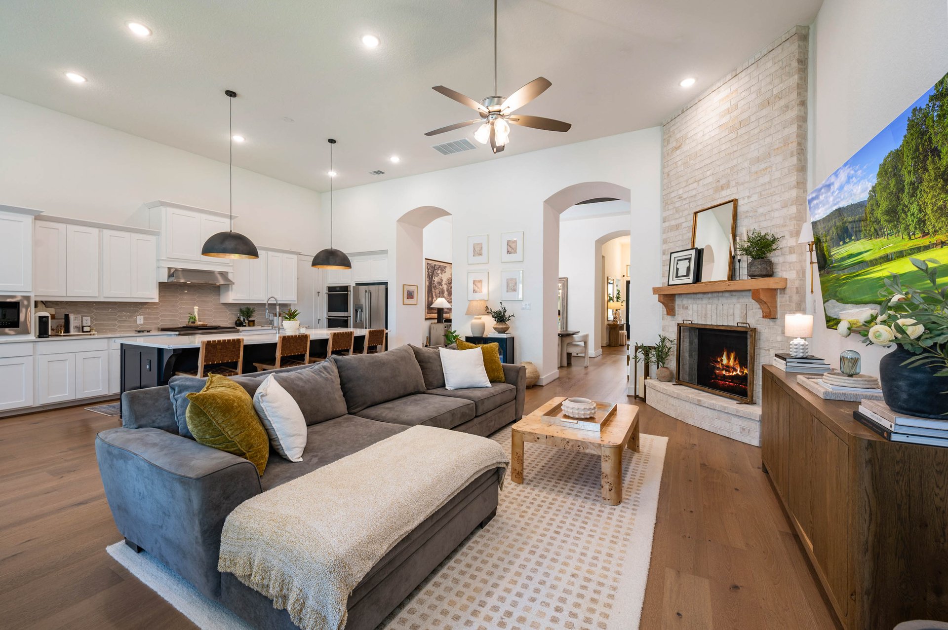 10039 Sarah Place