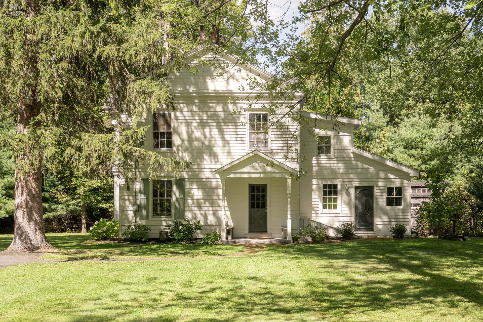 24 Van Wyck Lane, Hudson