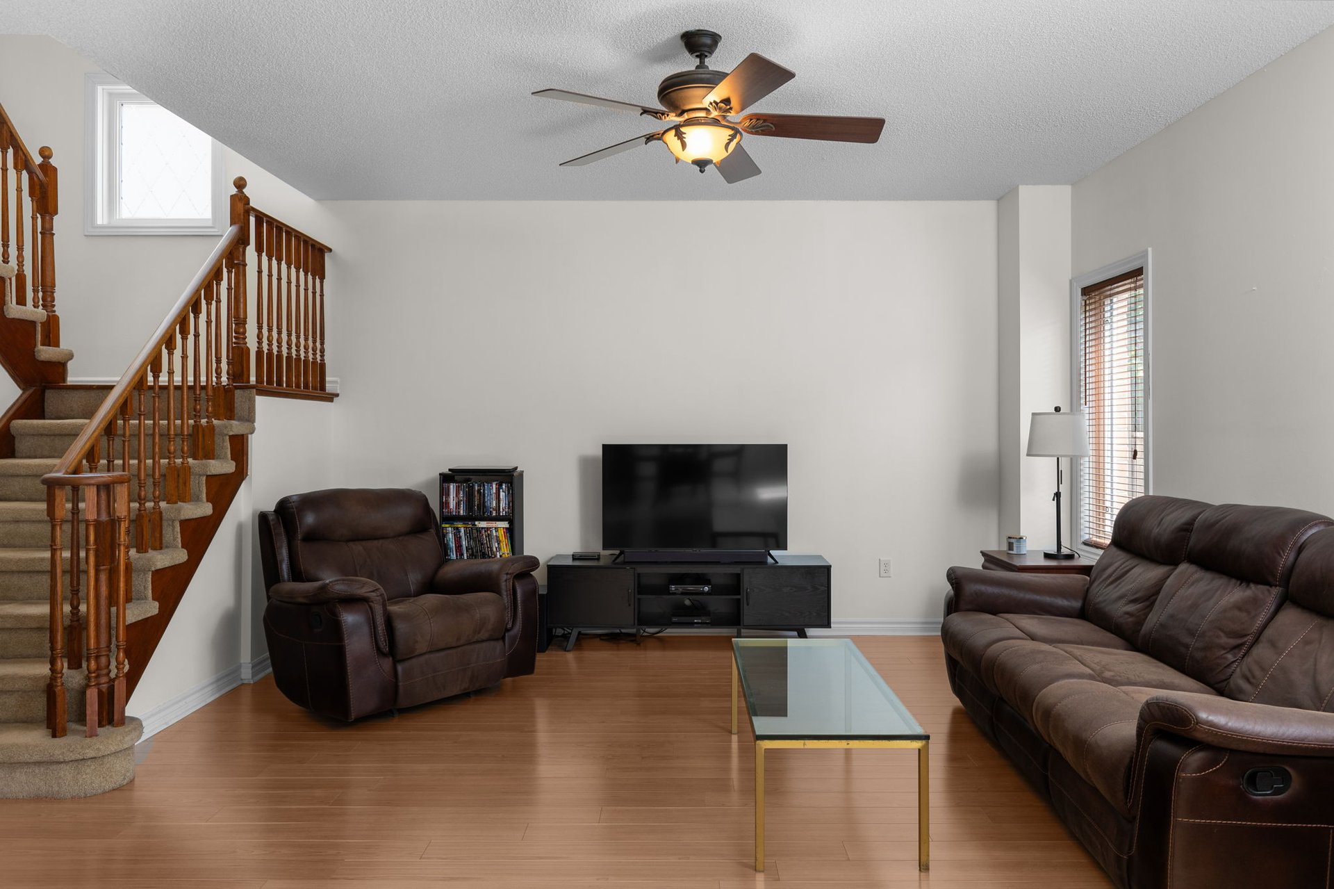 21 McIntyre Drive, Barrie