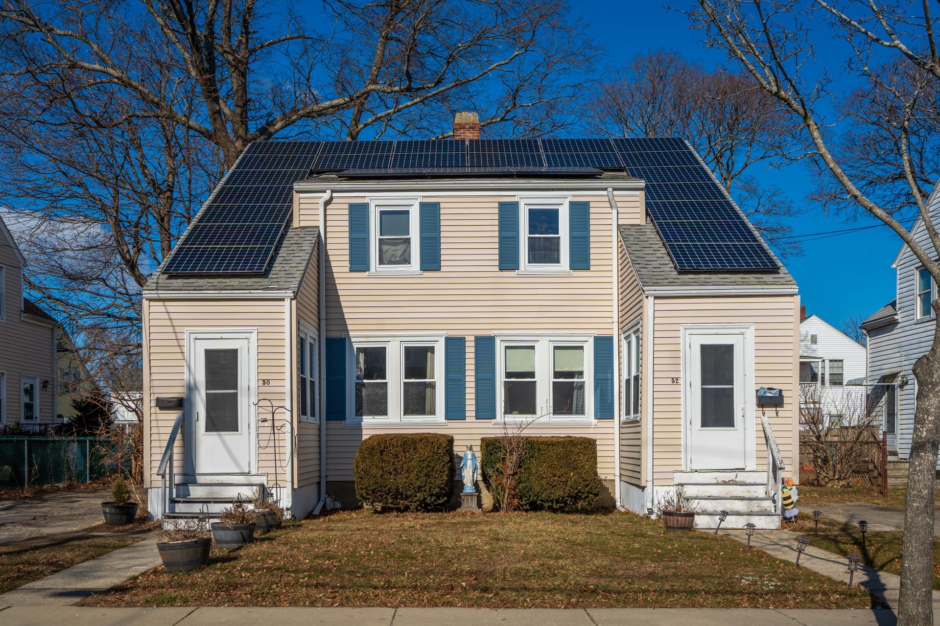 50-52 Whiton Ave