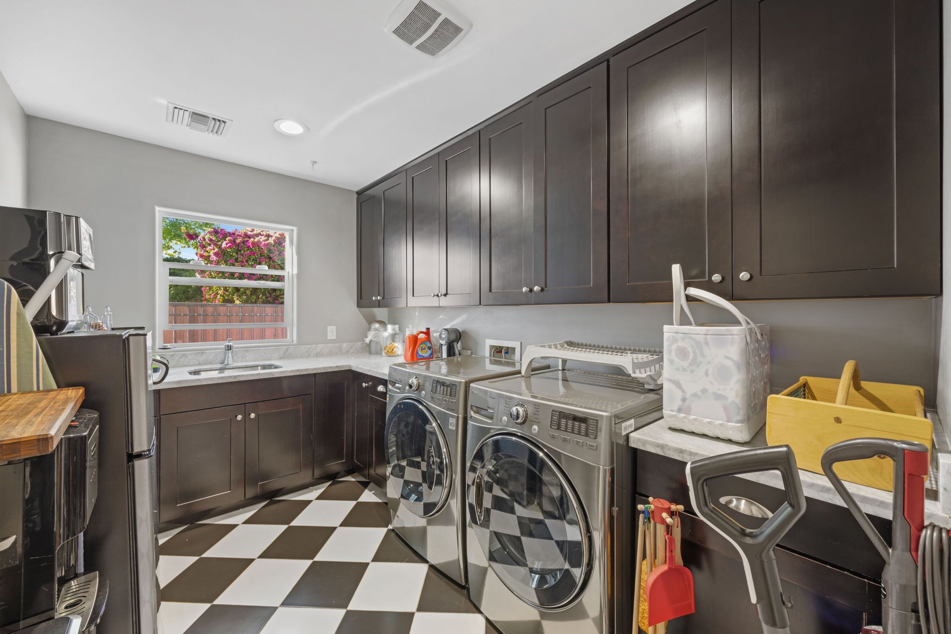 4008 N 65TH Place