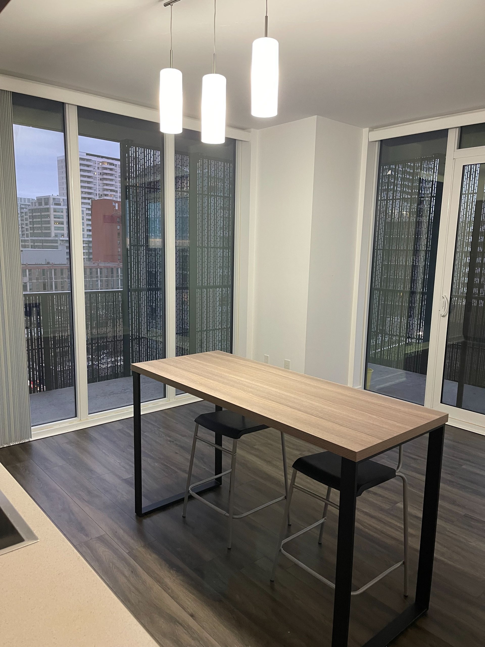 8 Eglinton Avenue E Unit: 711