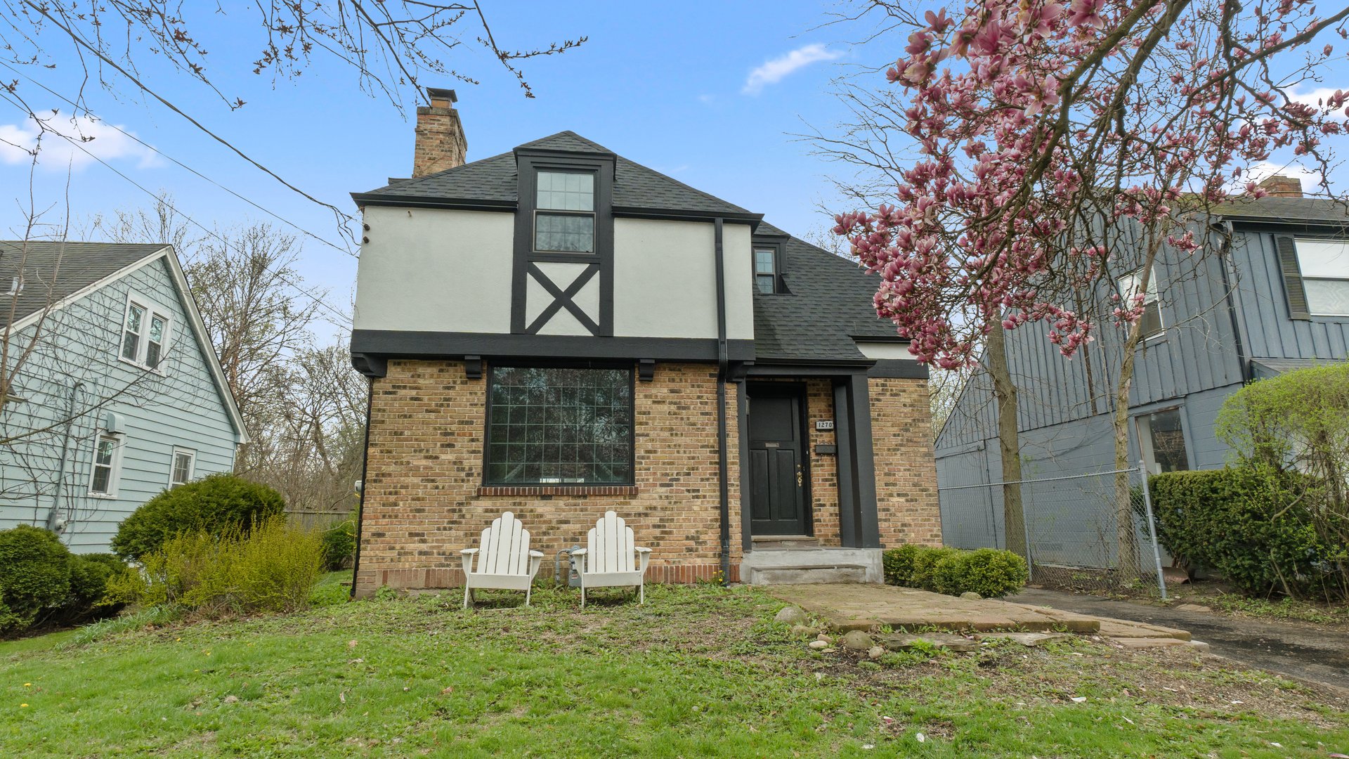1270 St Johns Ave