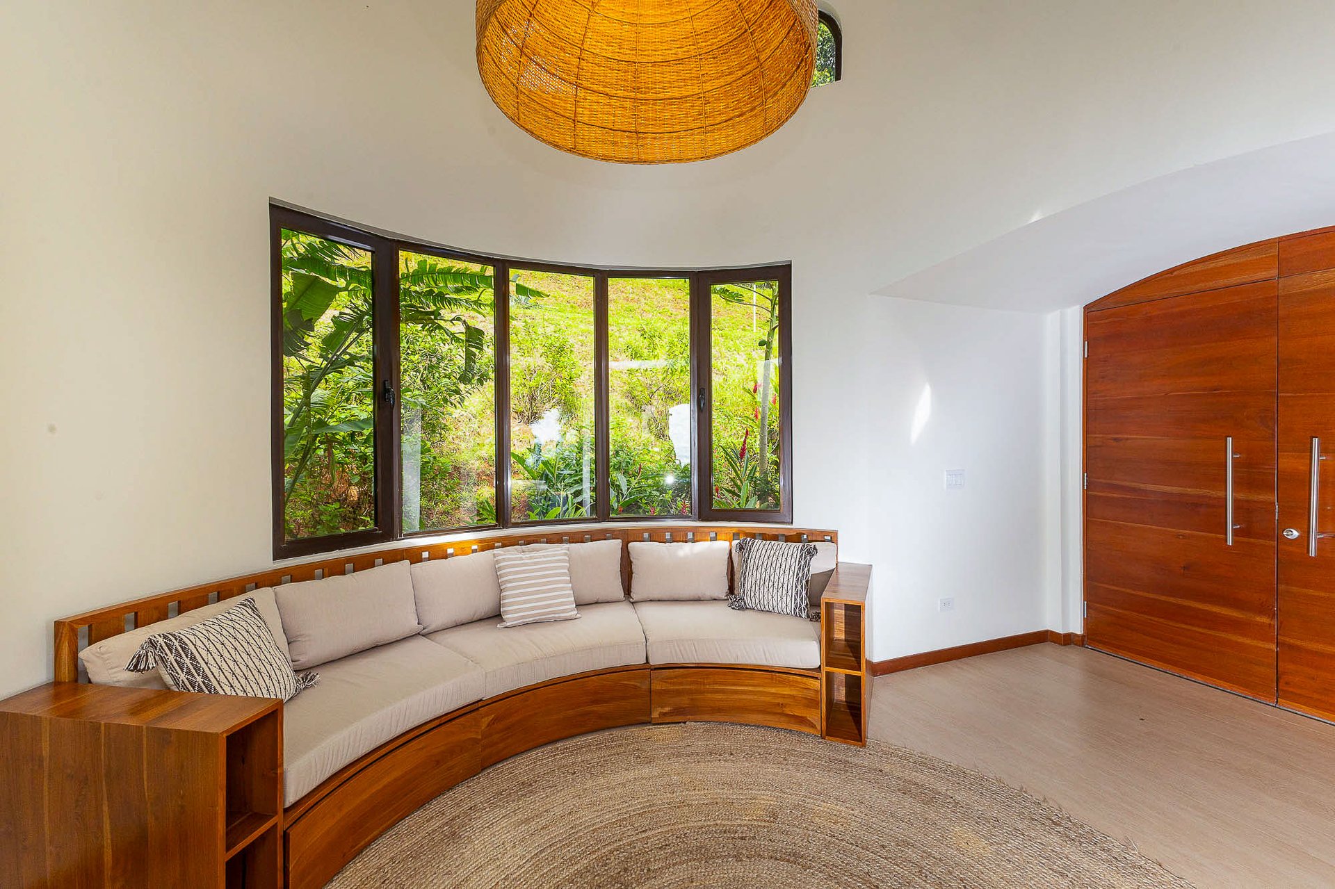 Front Ridge Bliss Villa Picasso One of a Kind Estate